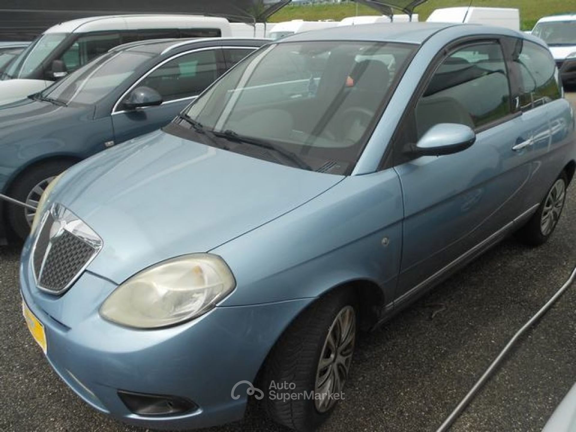 Lancia Ypsilon