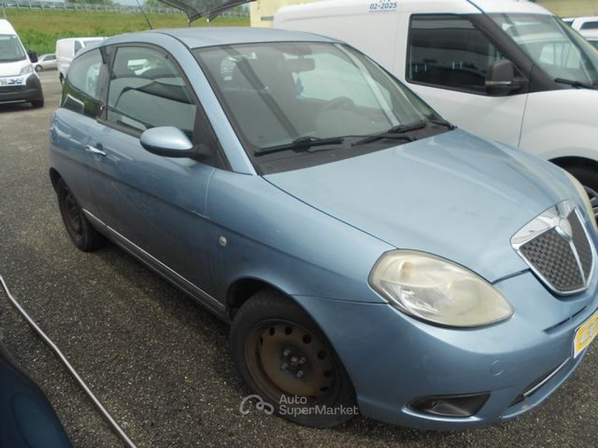 Lancia Ypsilon