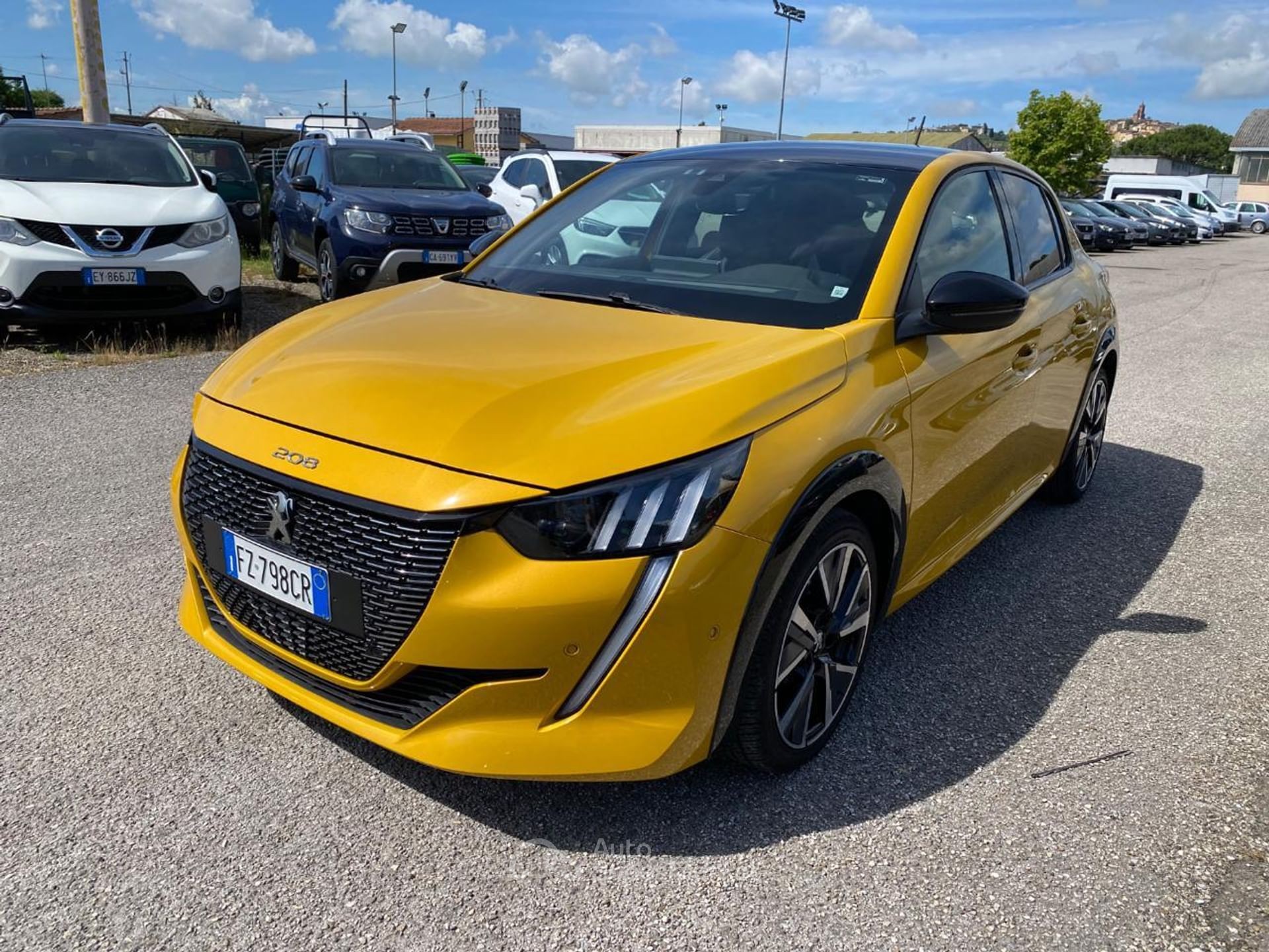 Peugeot 208