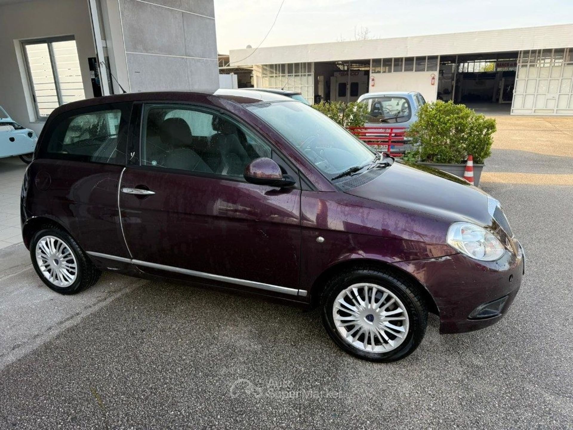 Lancia Ypsilon