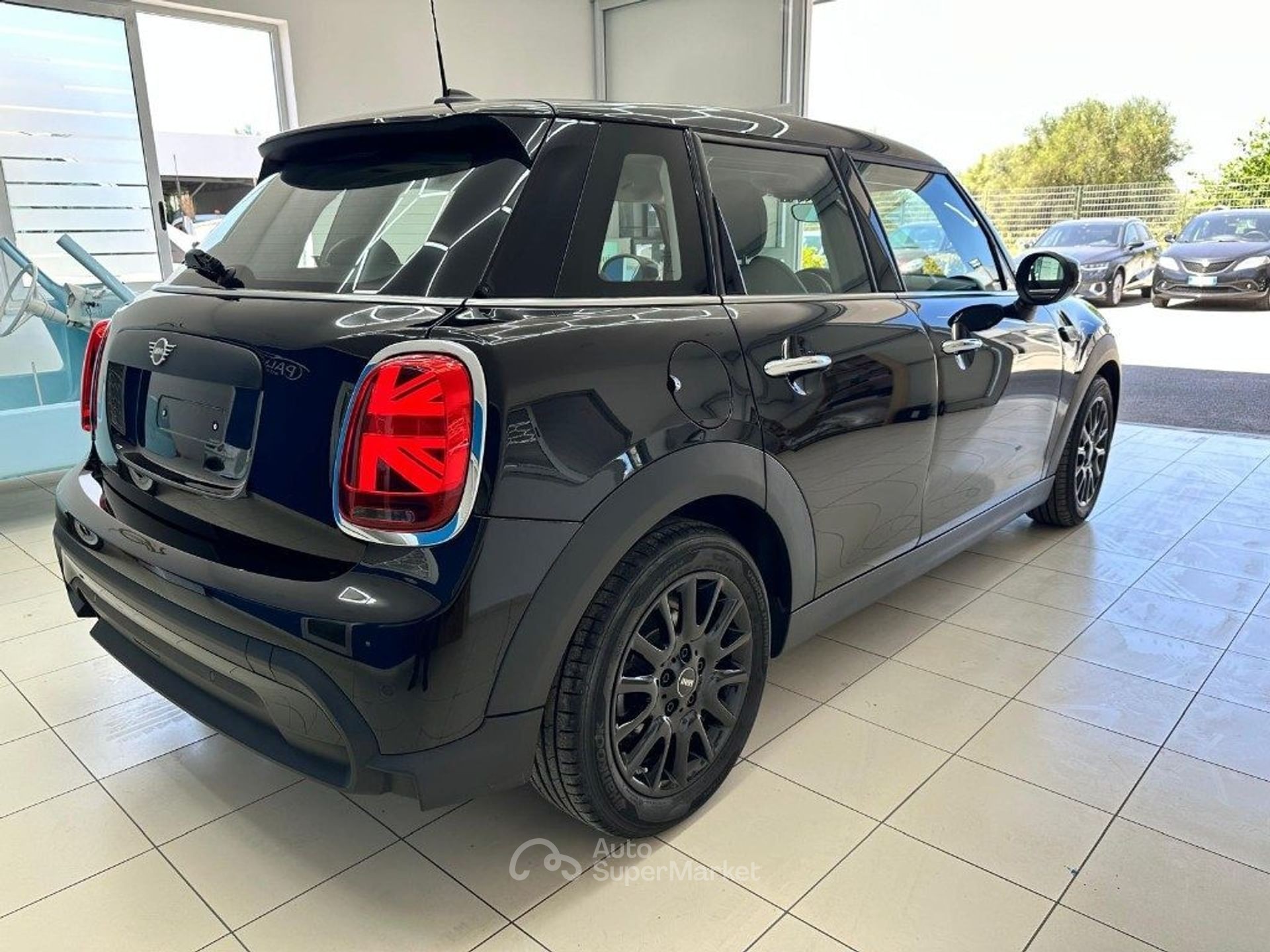 MINI One