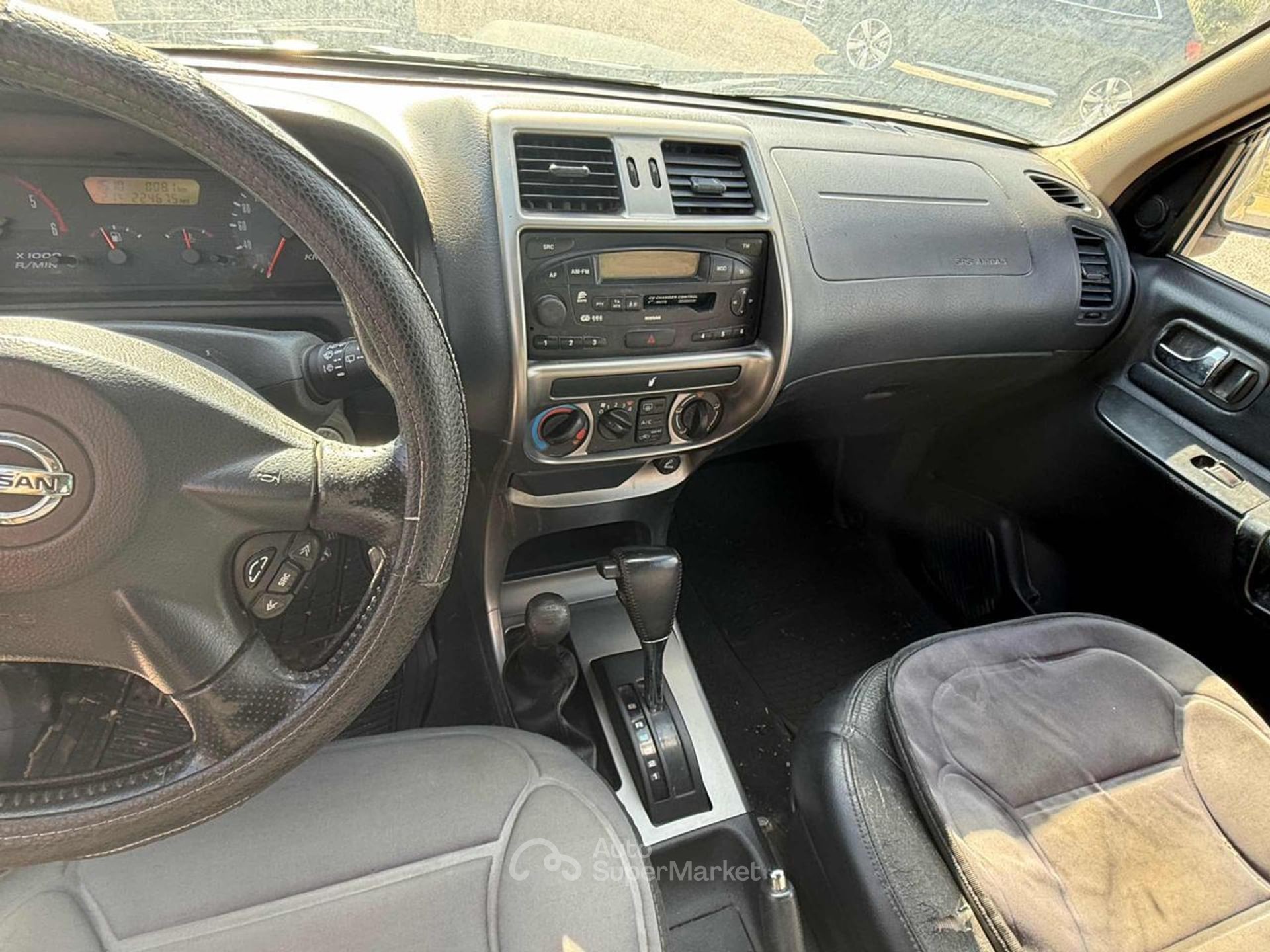 Nissan Terrano II