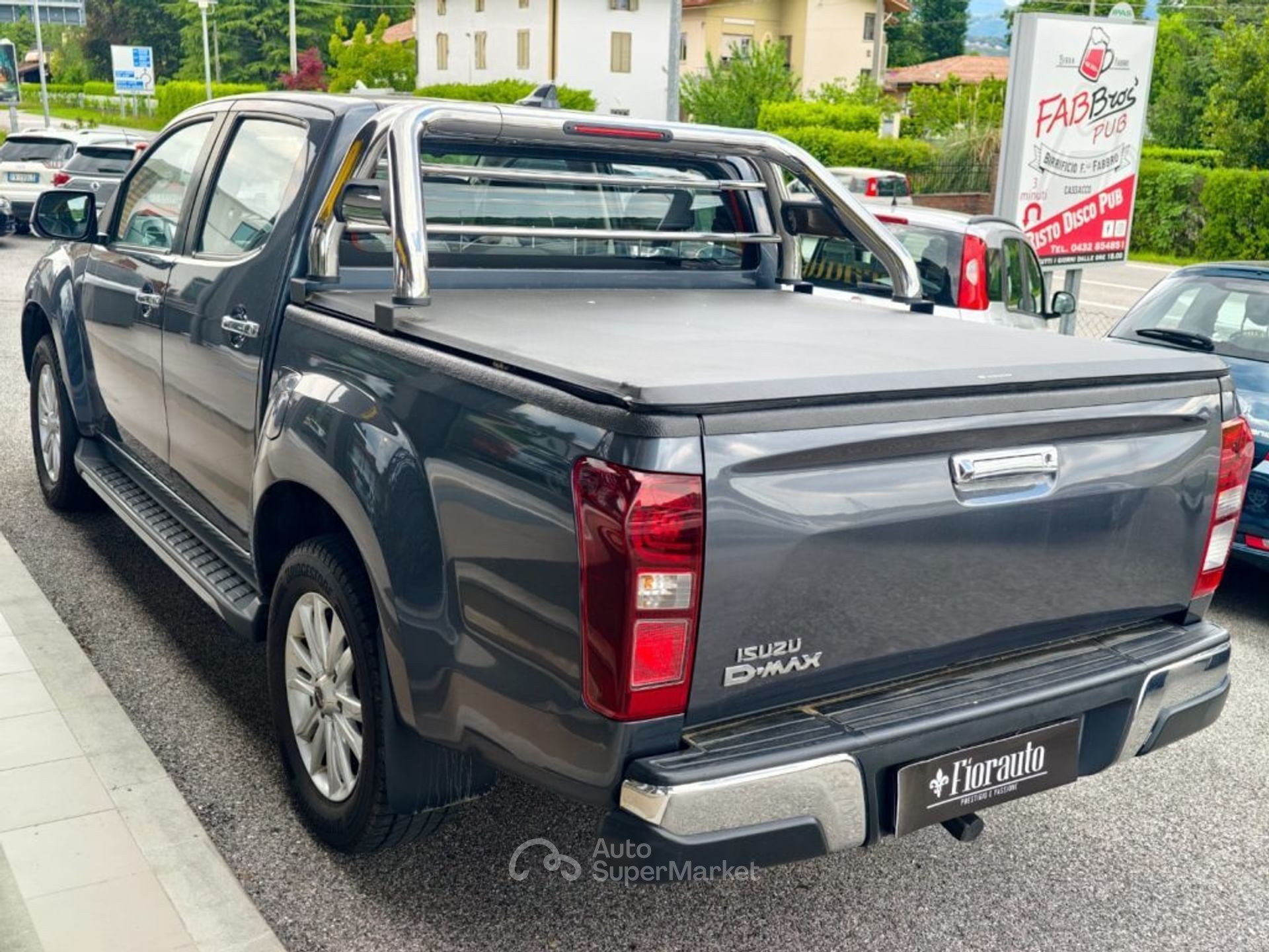 Isuzu D-Max