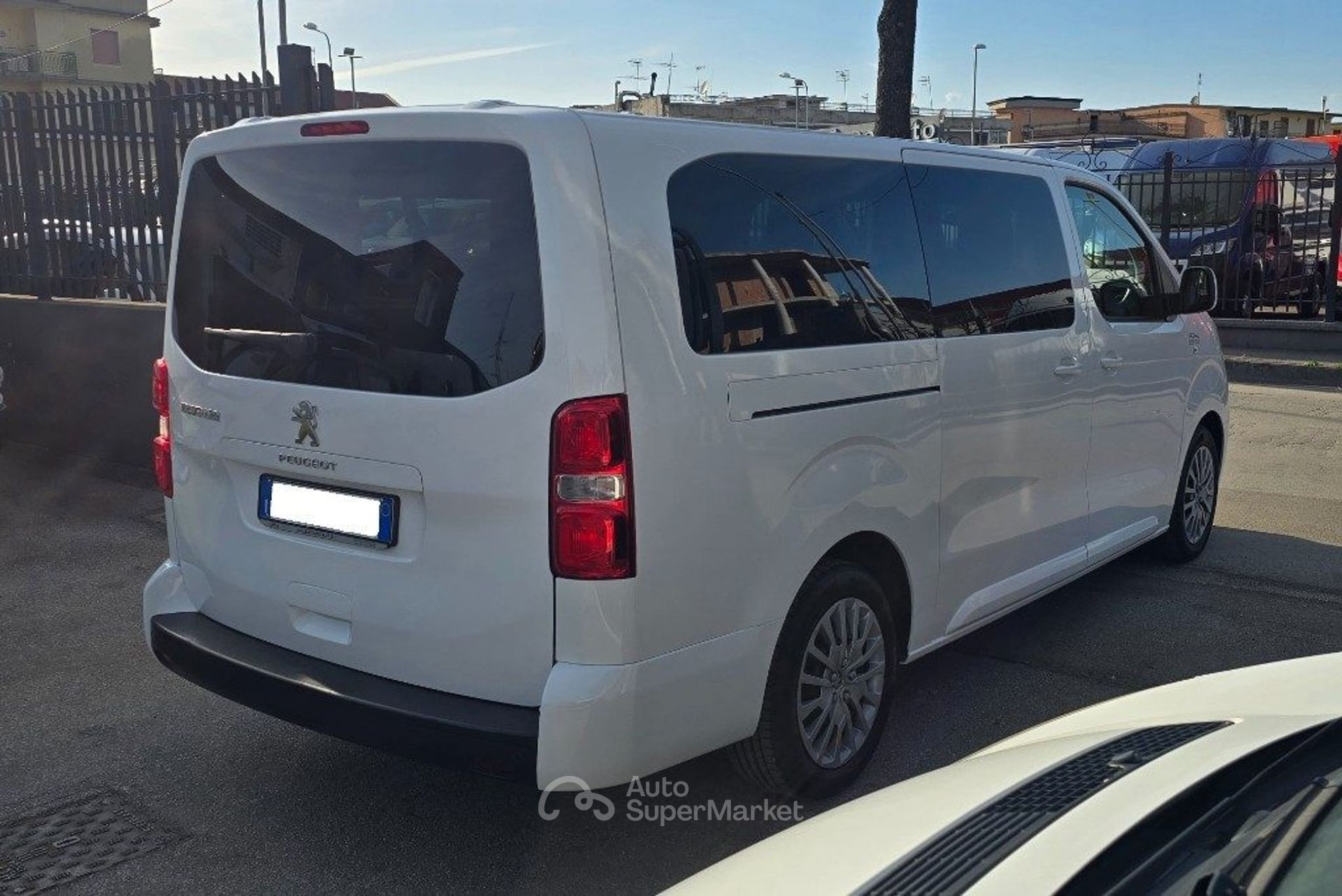 Peugeot Traveller