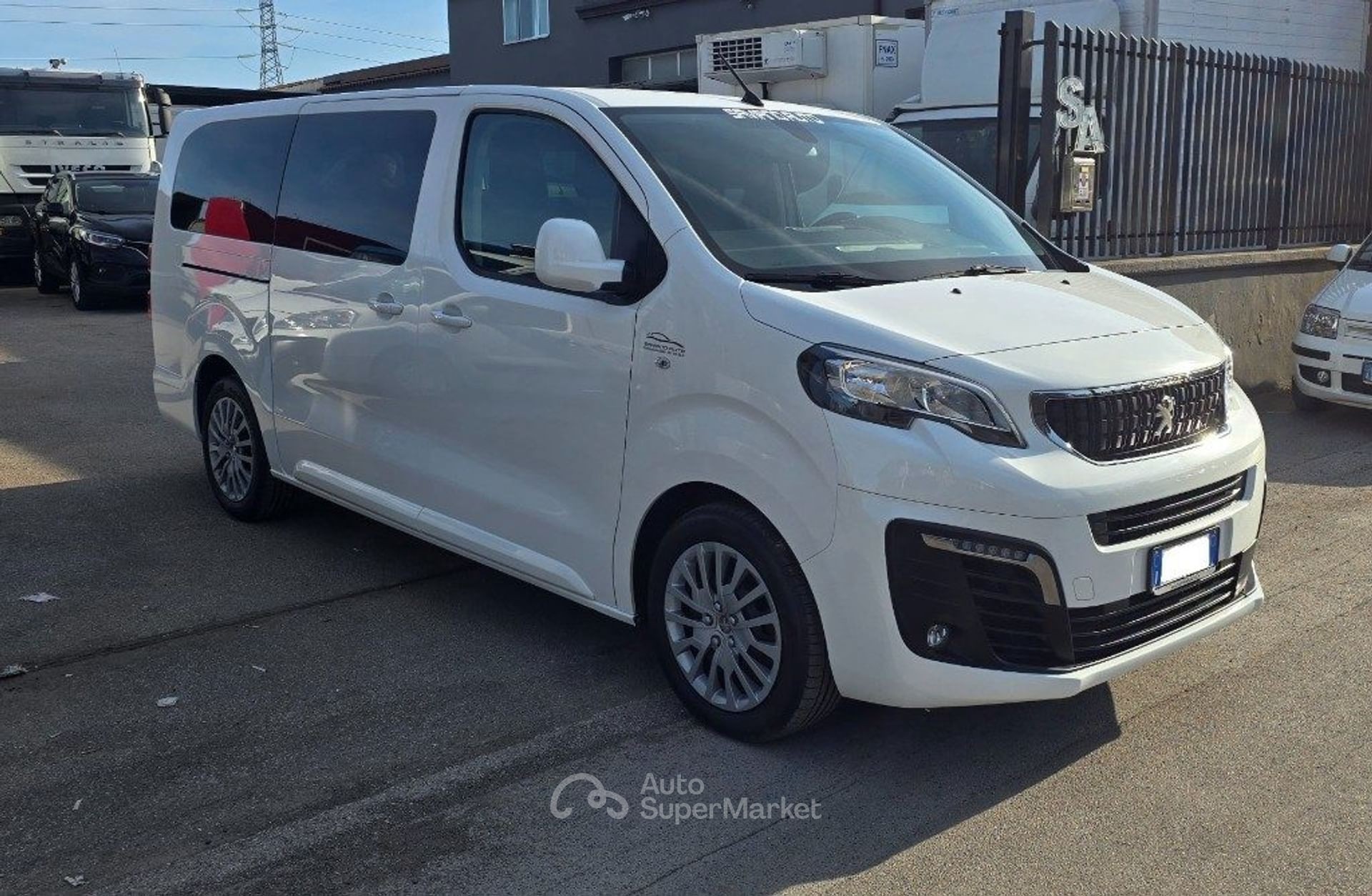 Peugeot Traveller