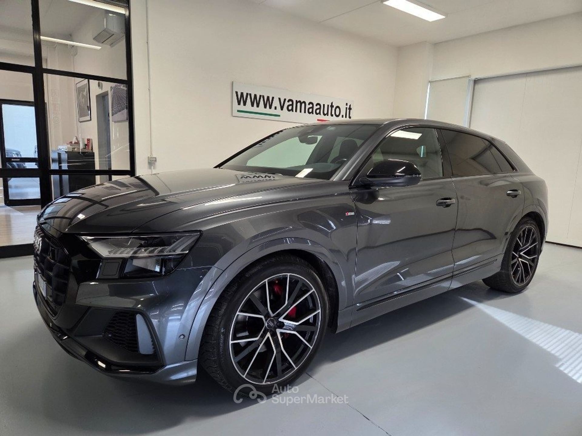 Audi Q8