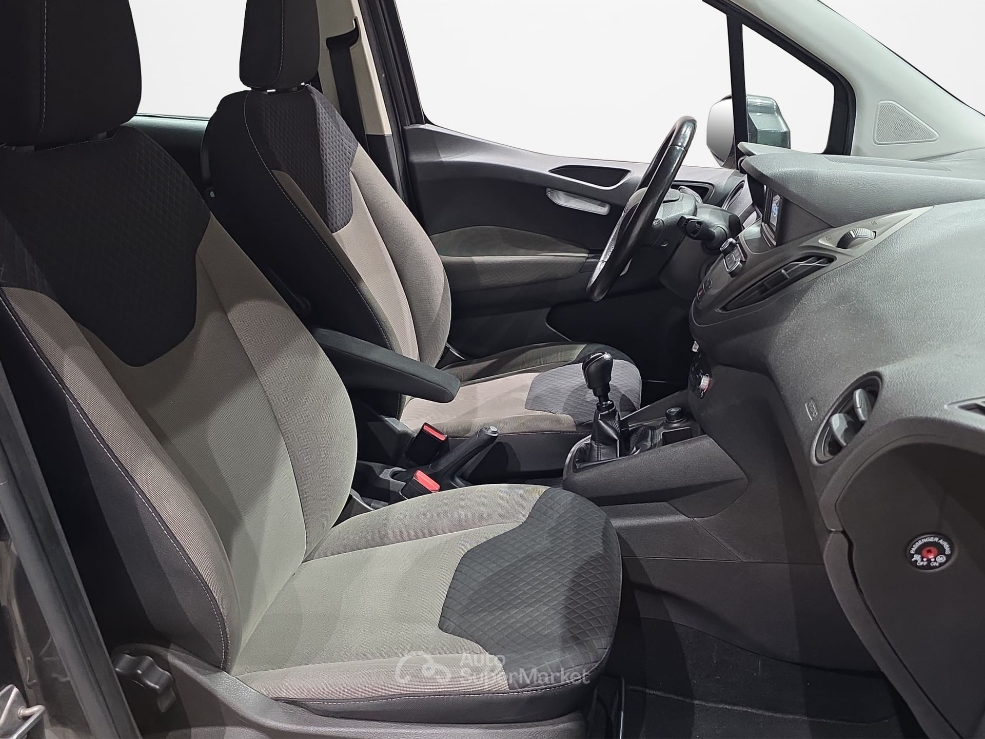 Ford Tourneo Courier
