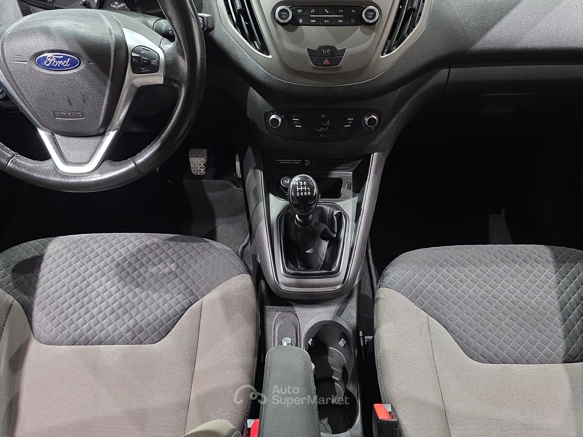 Ford Tourneo Courier