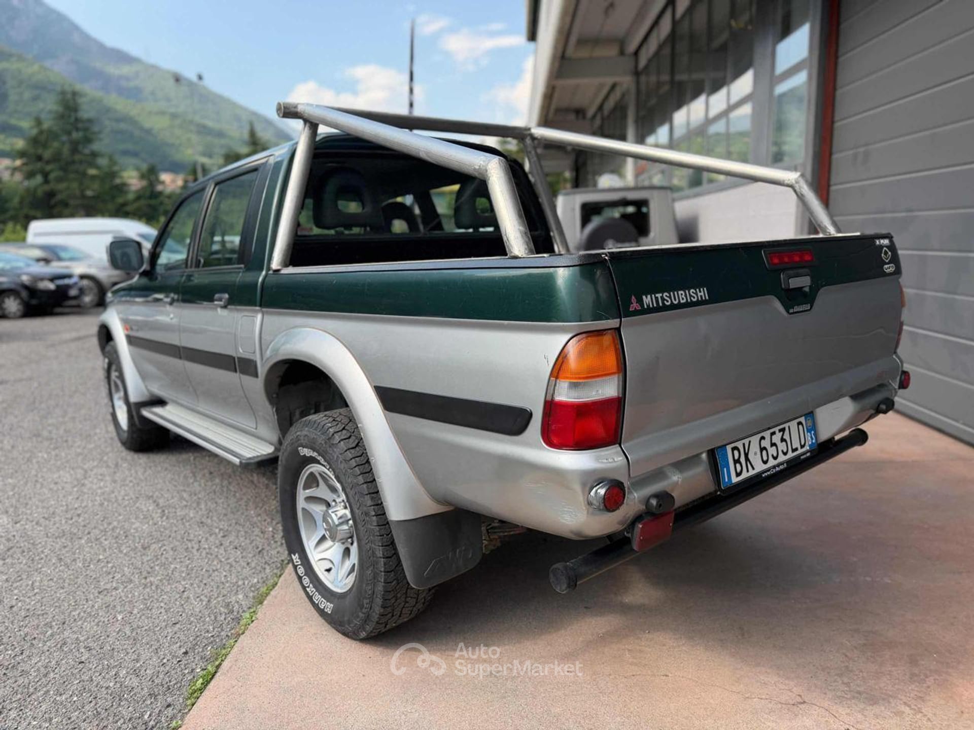 Mitsubishi L200