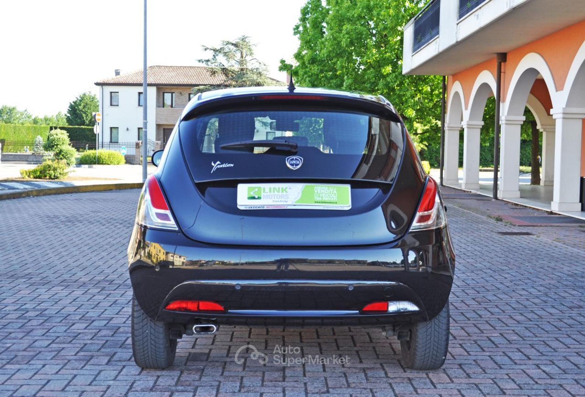 Lancia Ypsilon
