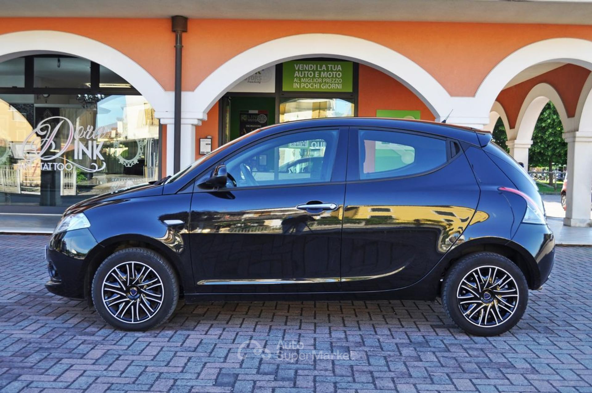 Lancia Ypsilon