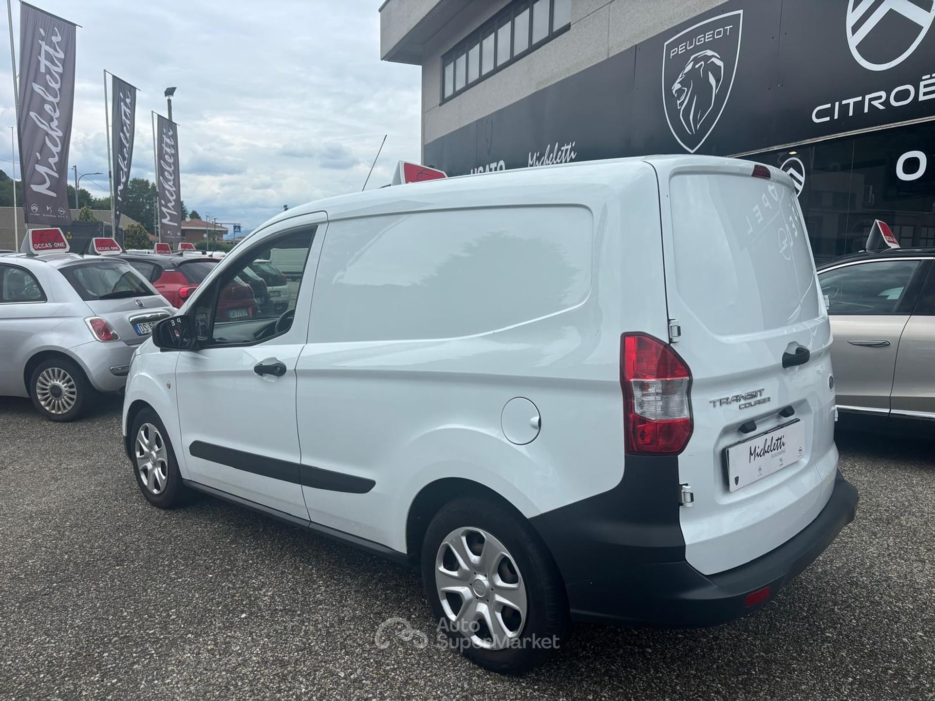 Ford Transit Courier