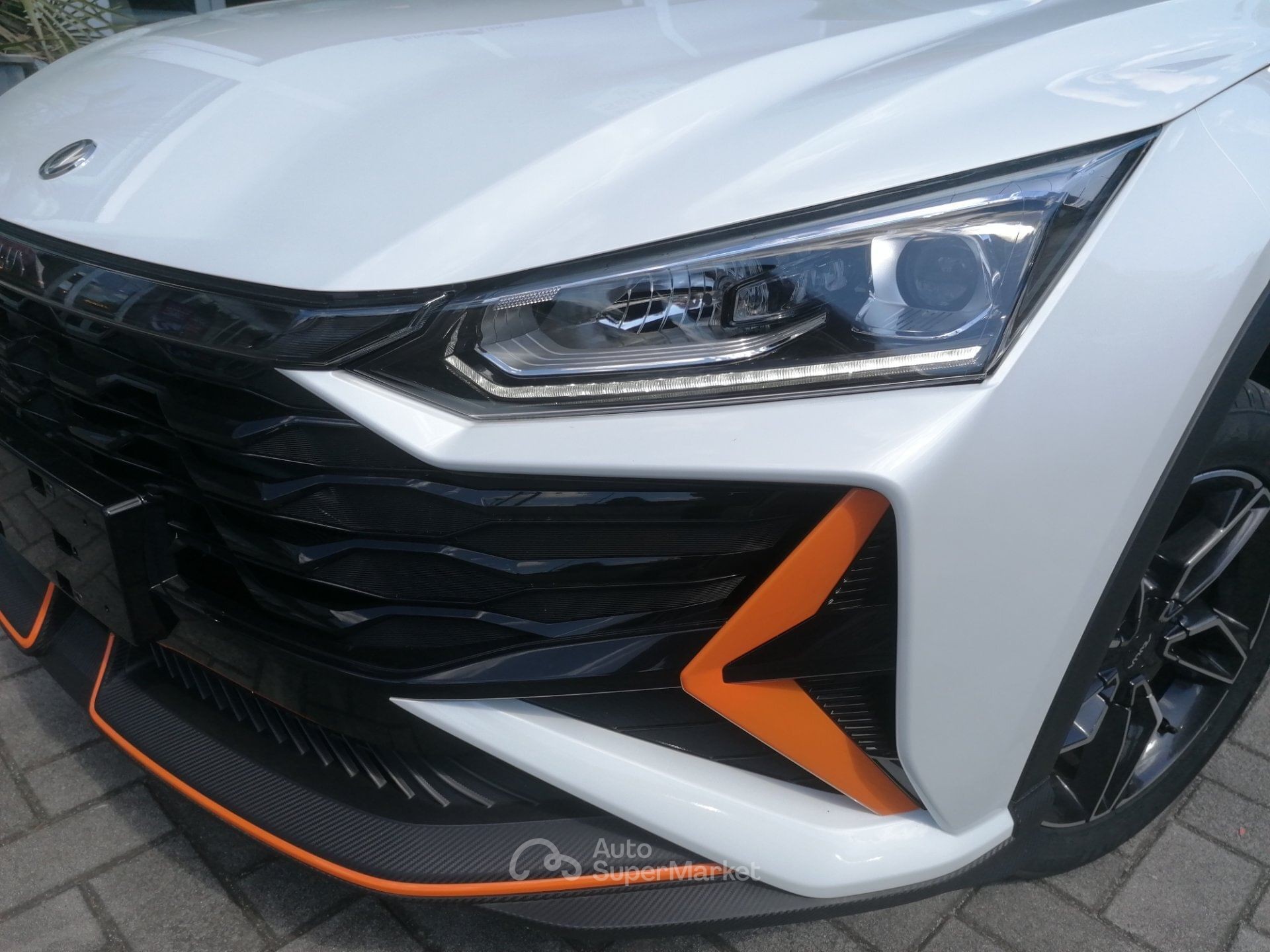 Dongfeng Shine