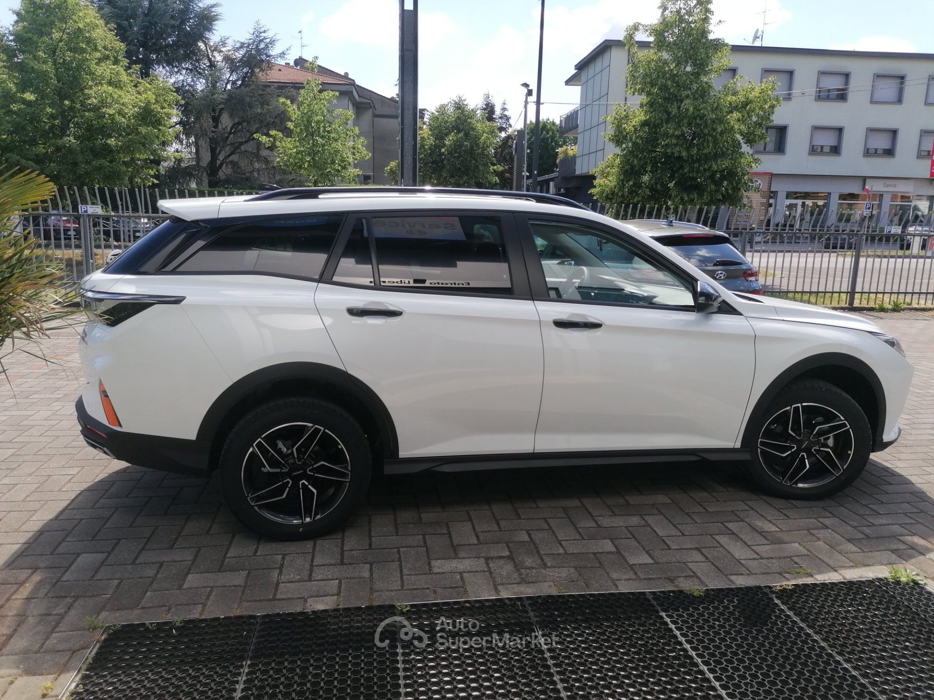 Dongfeng Shine