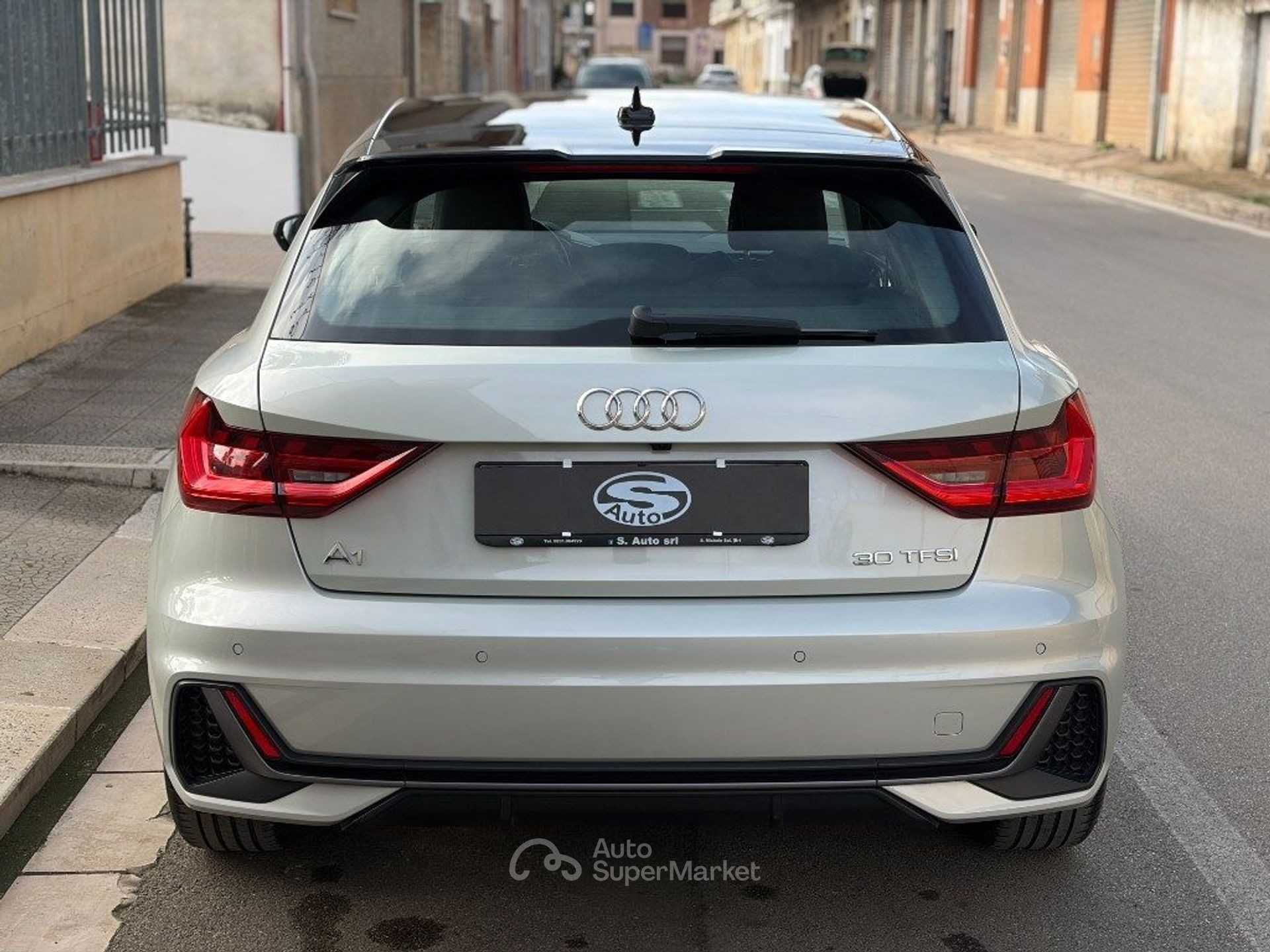 Audi A1