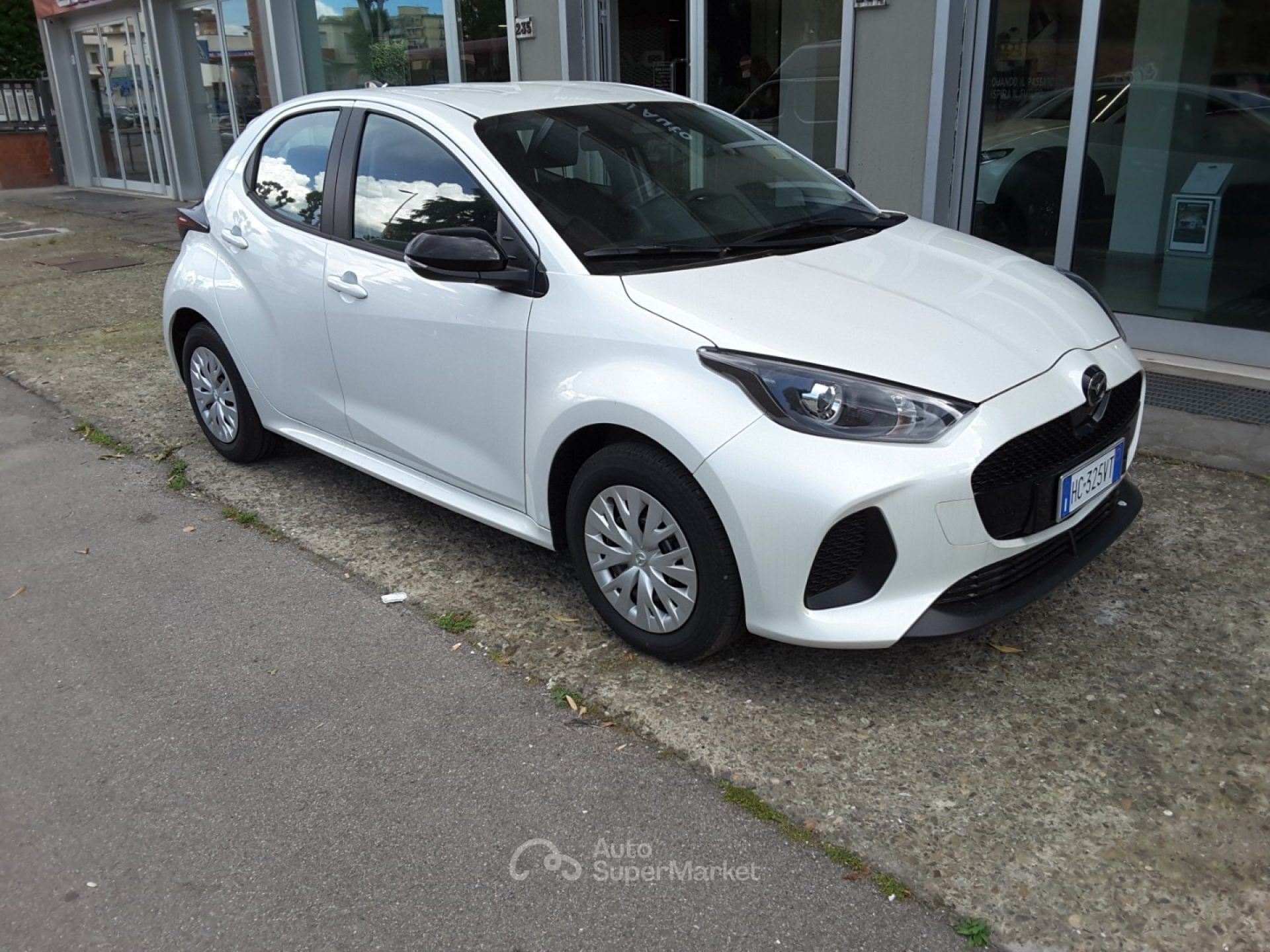 Mazda 2 Hybrid