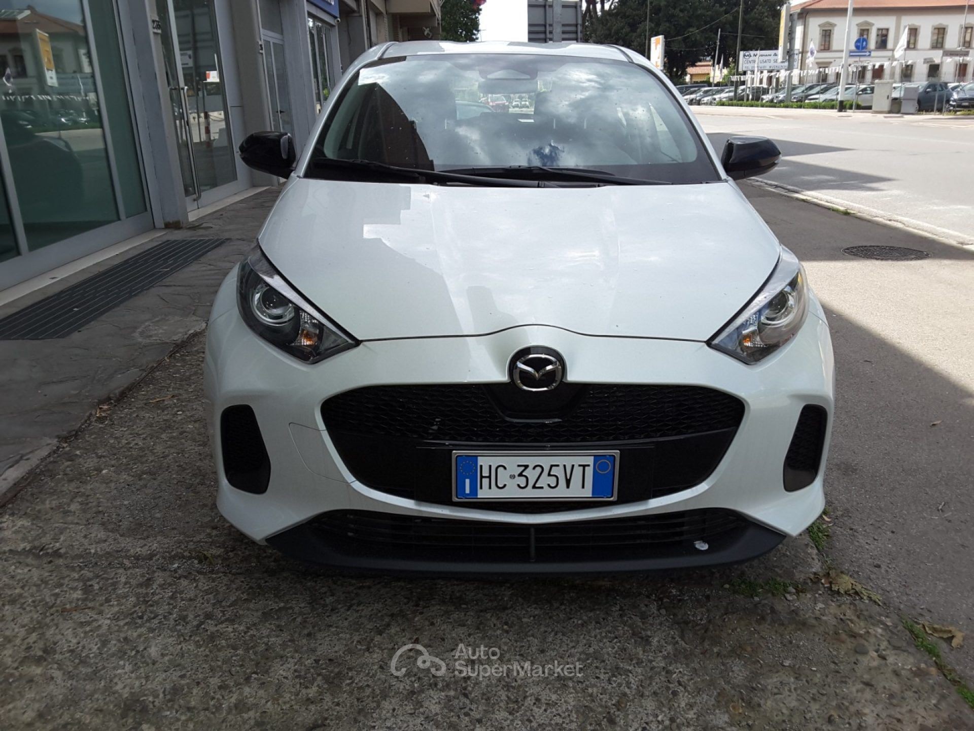 Mazda 2 Hybrid