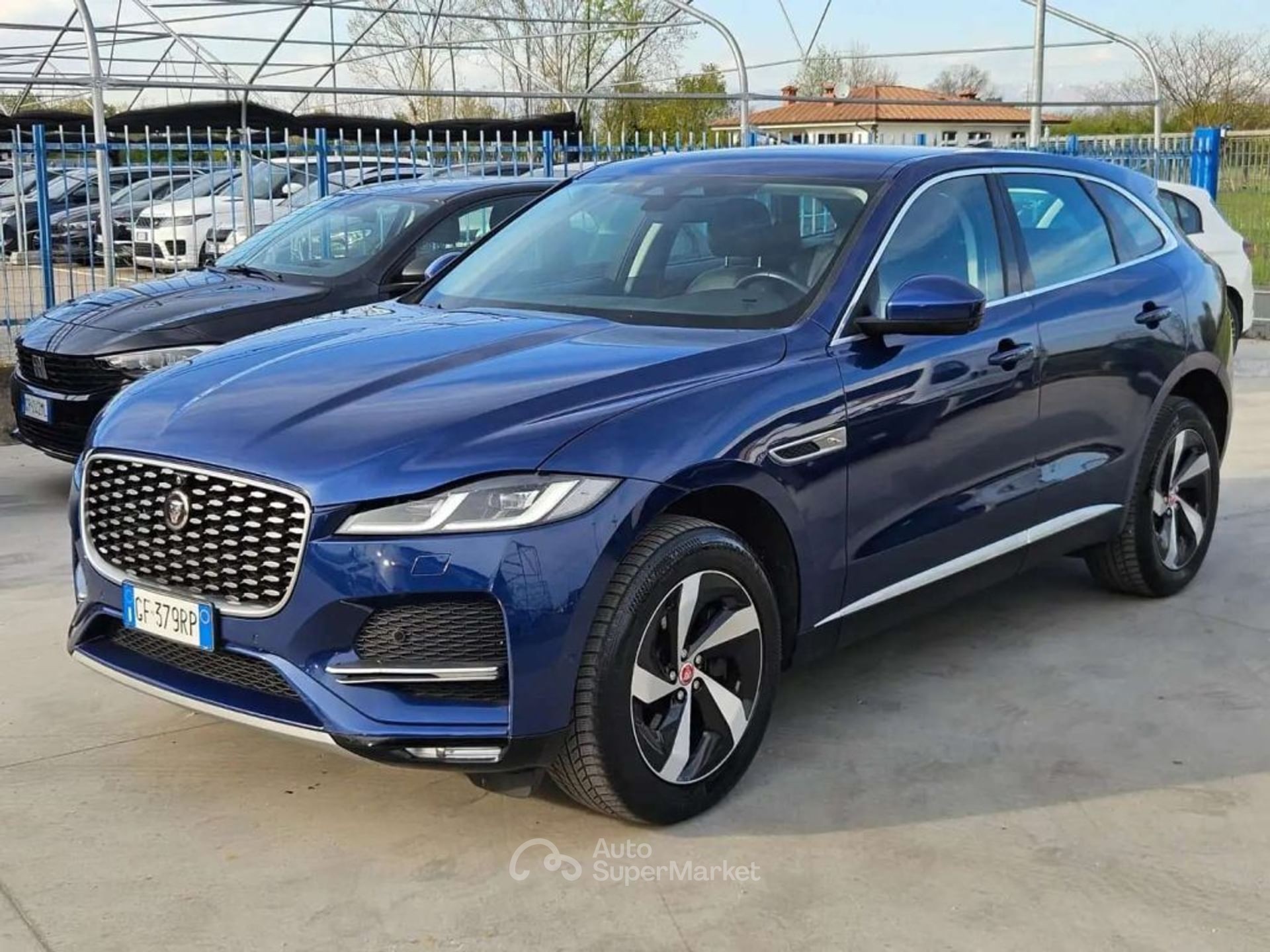 Jaguar F-Pace