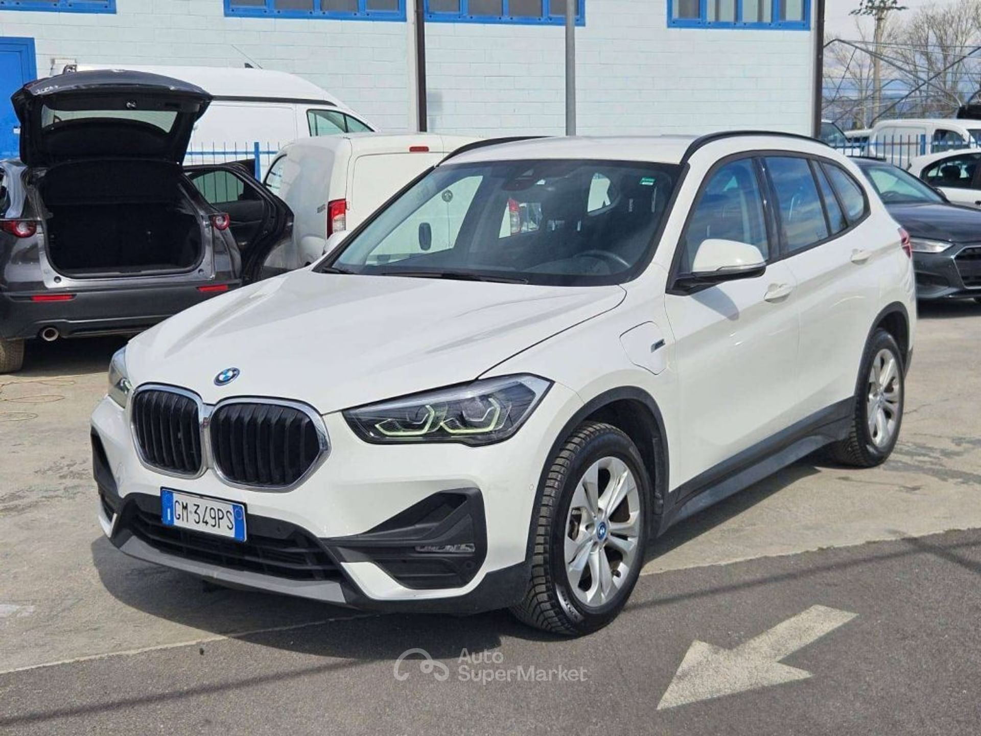BMW X1