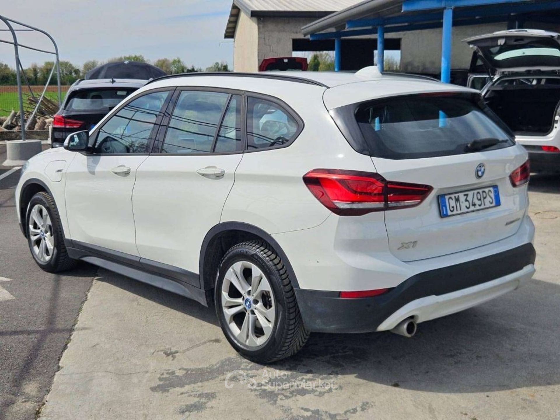 BMW X1