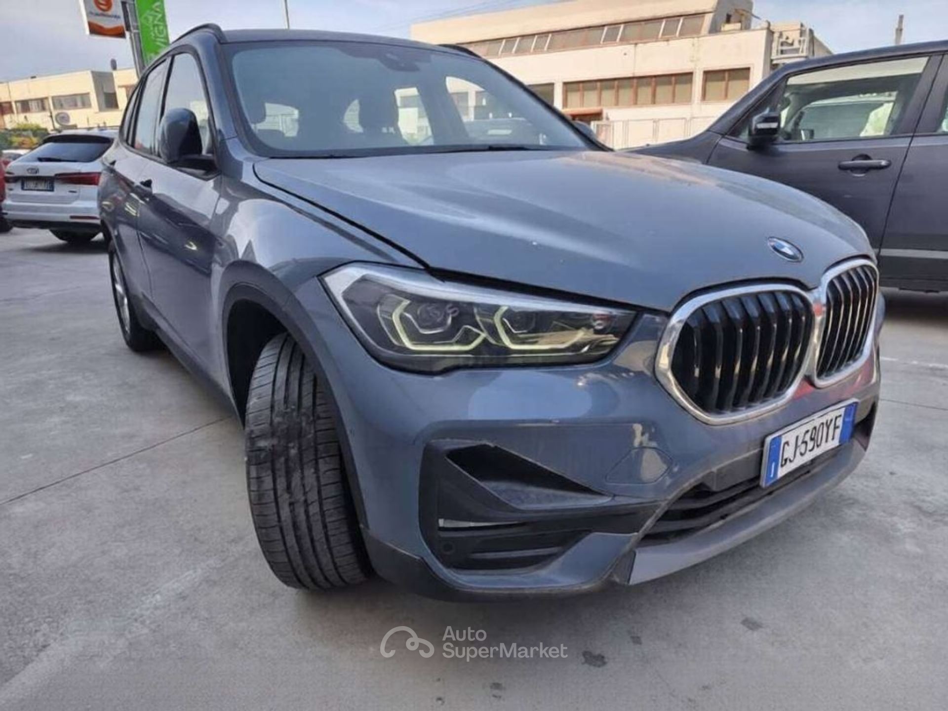 BMW X1