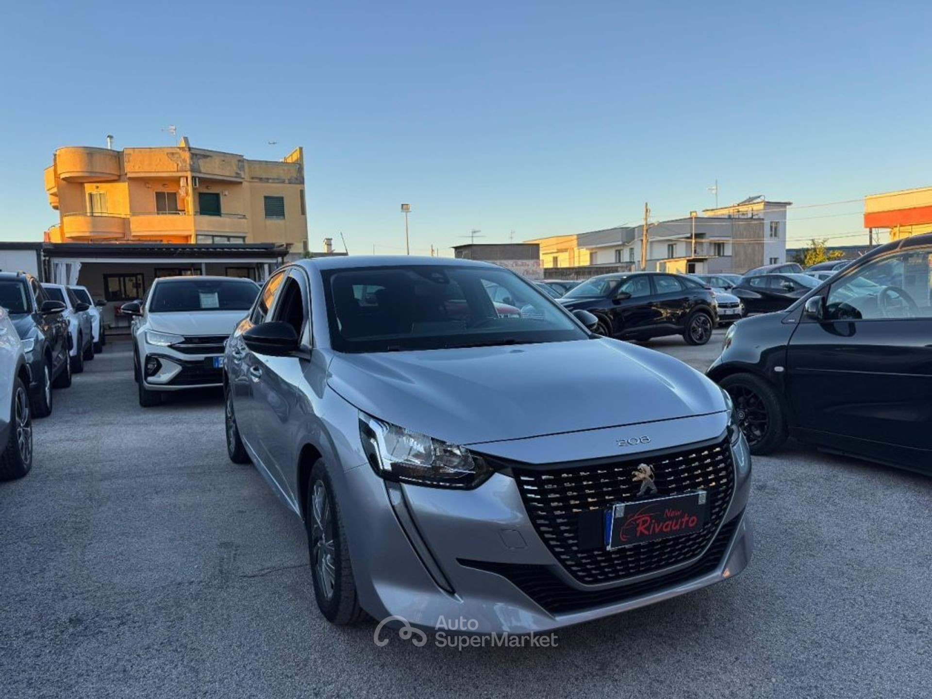 Peugeot 208