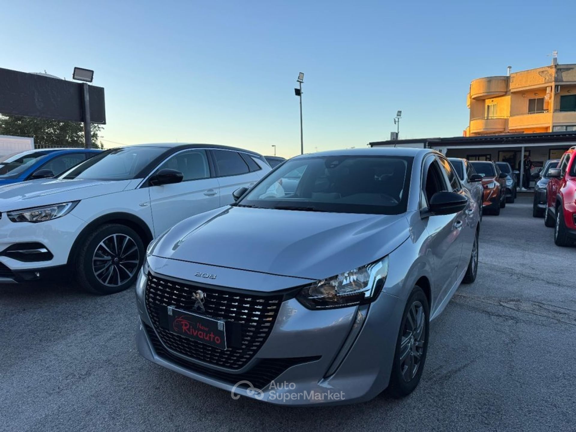 Peugeot 208