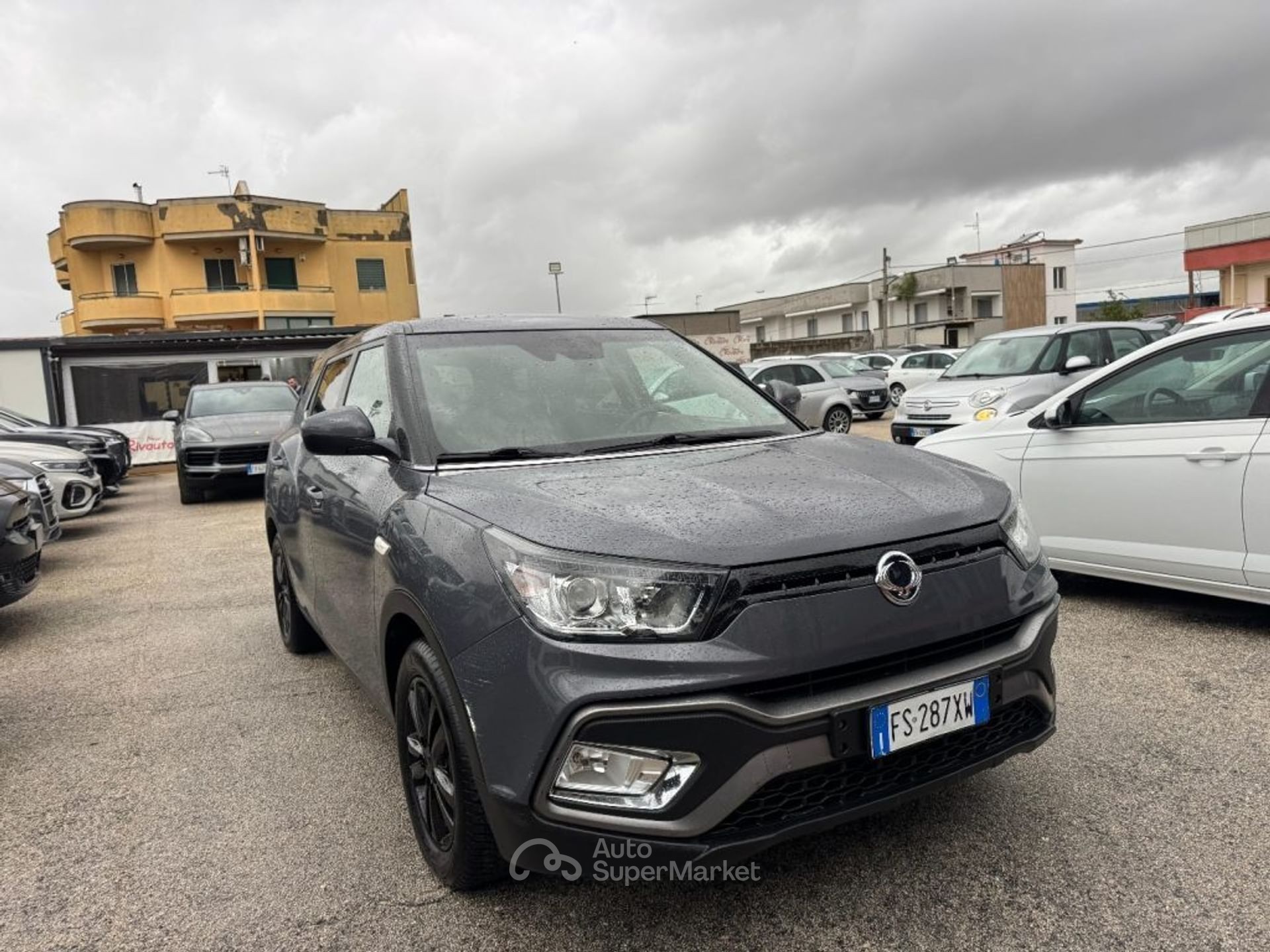 SsangYong XLV