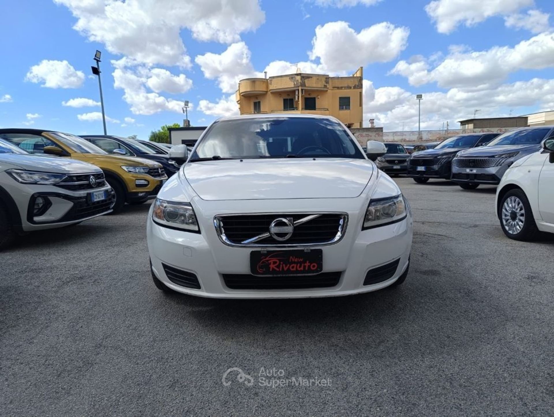 Volvo V50