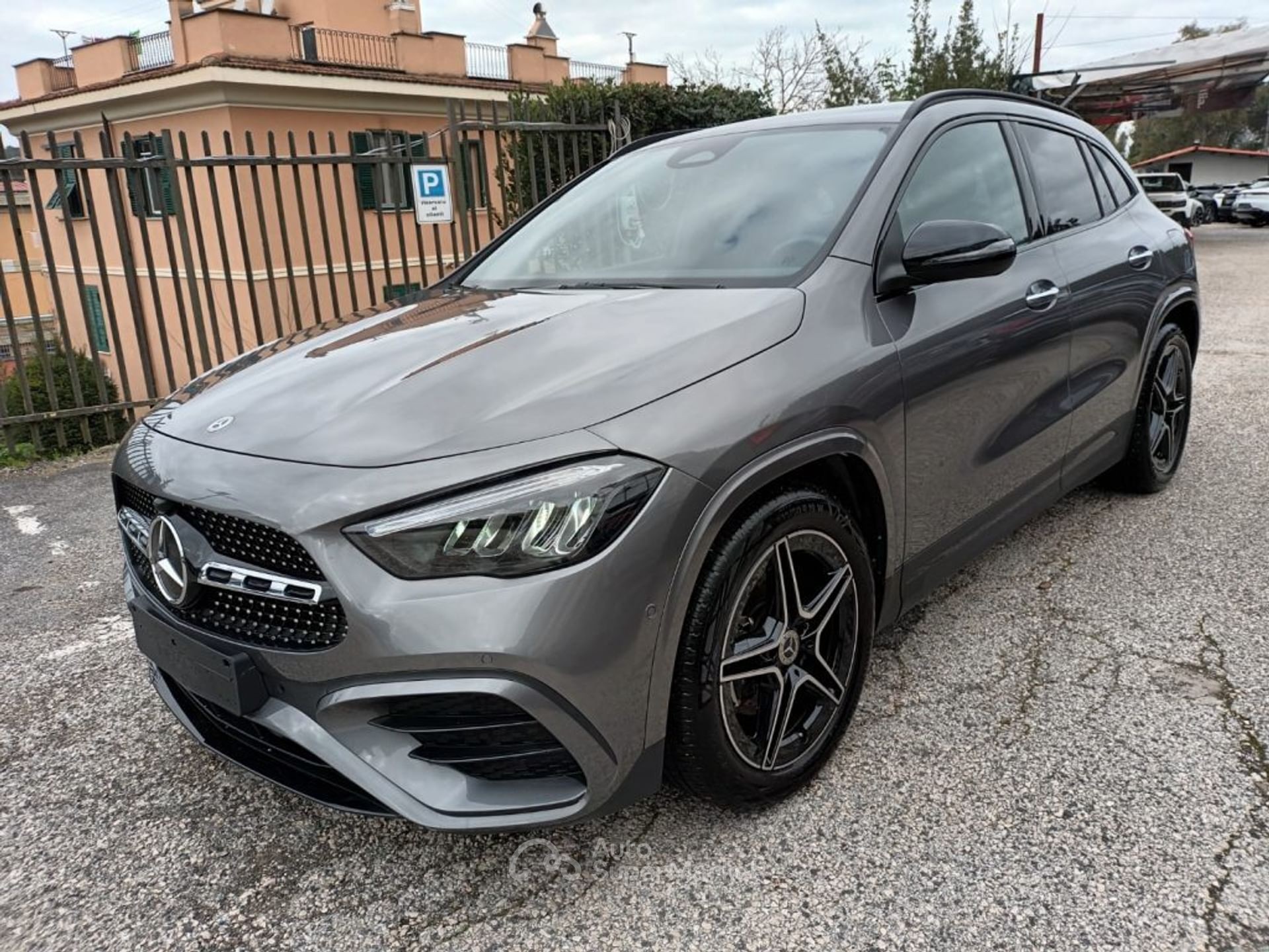 Mercedes-Benz GLA