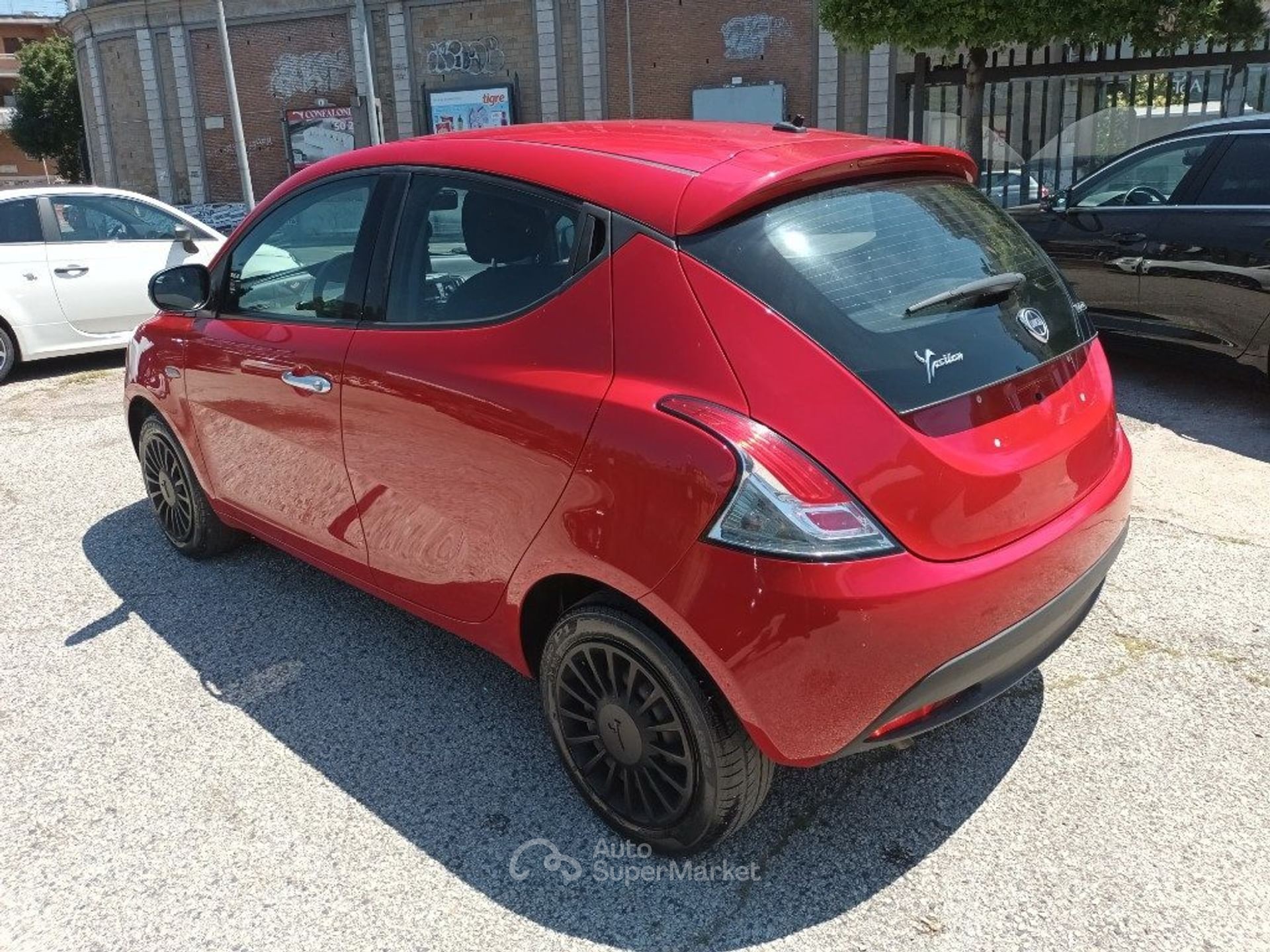 Lancia Ypsilon