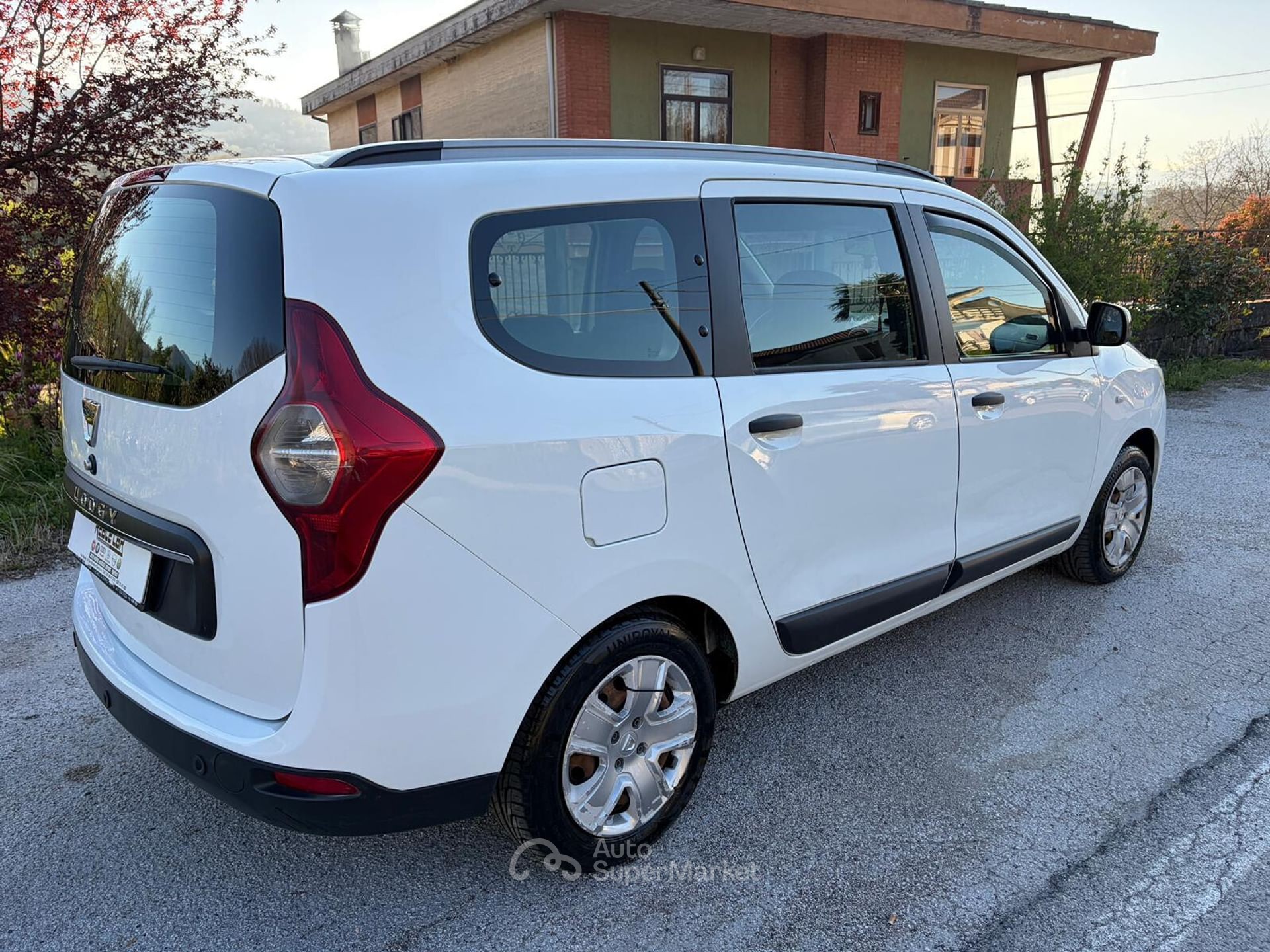 Dacia Lodgy