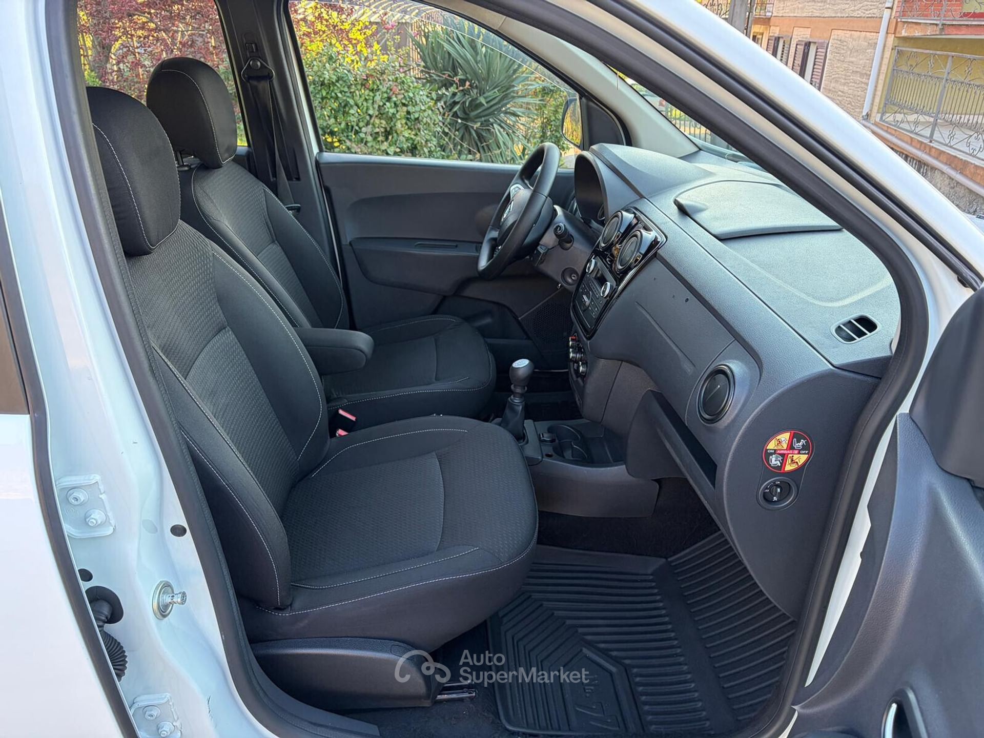 Dacia Lodgy