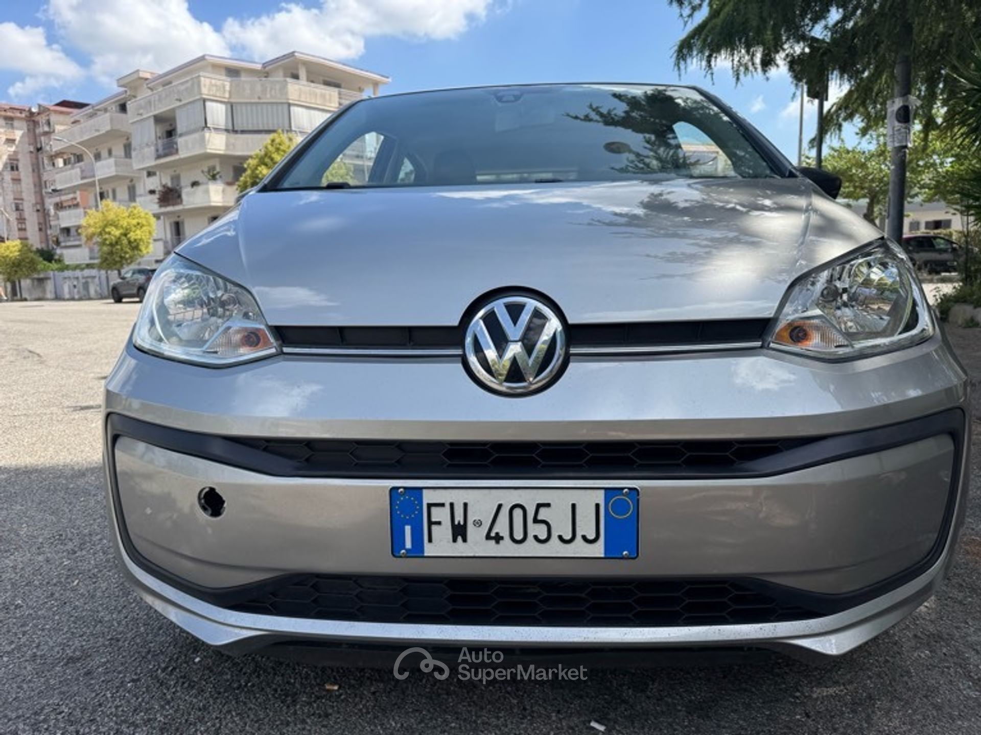 Volkswagen up!