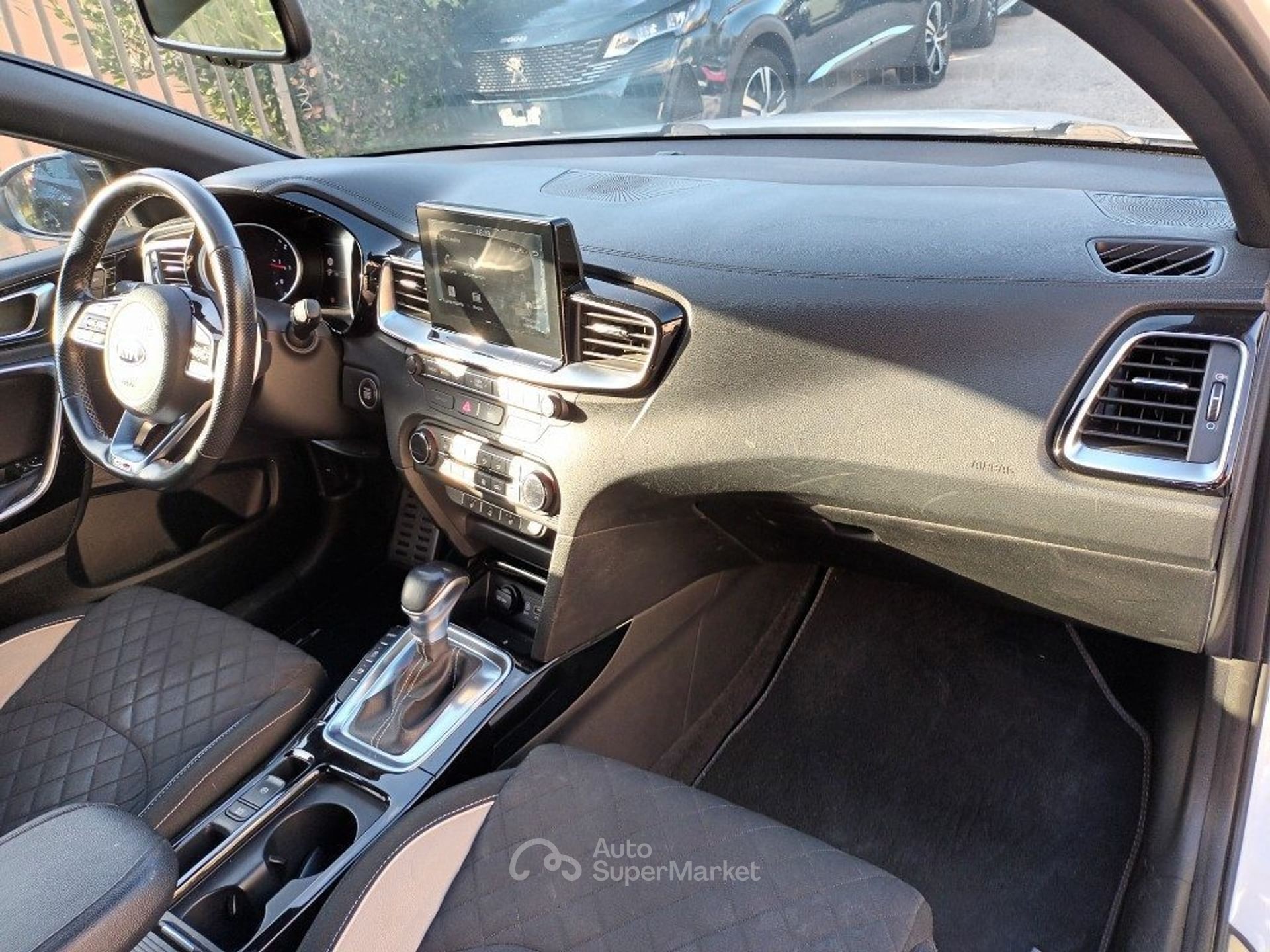 Kia ProCeed