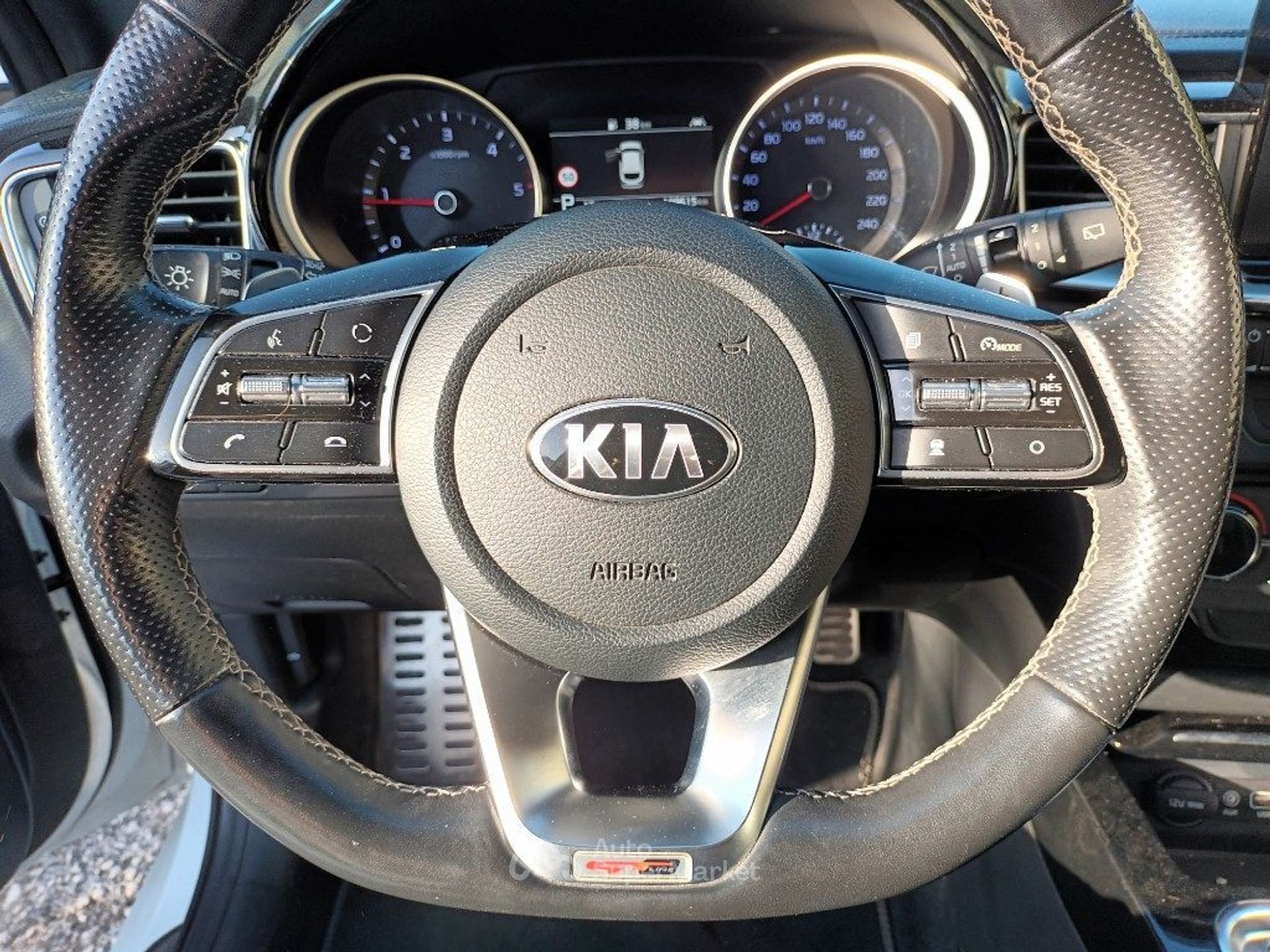 Kia ProCeed