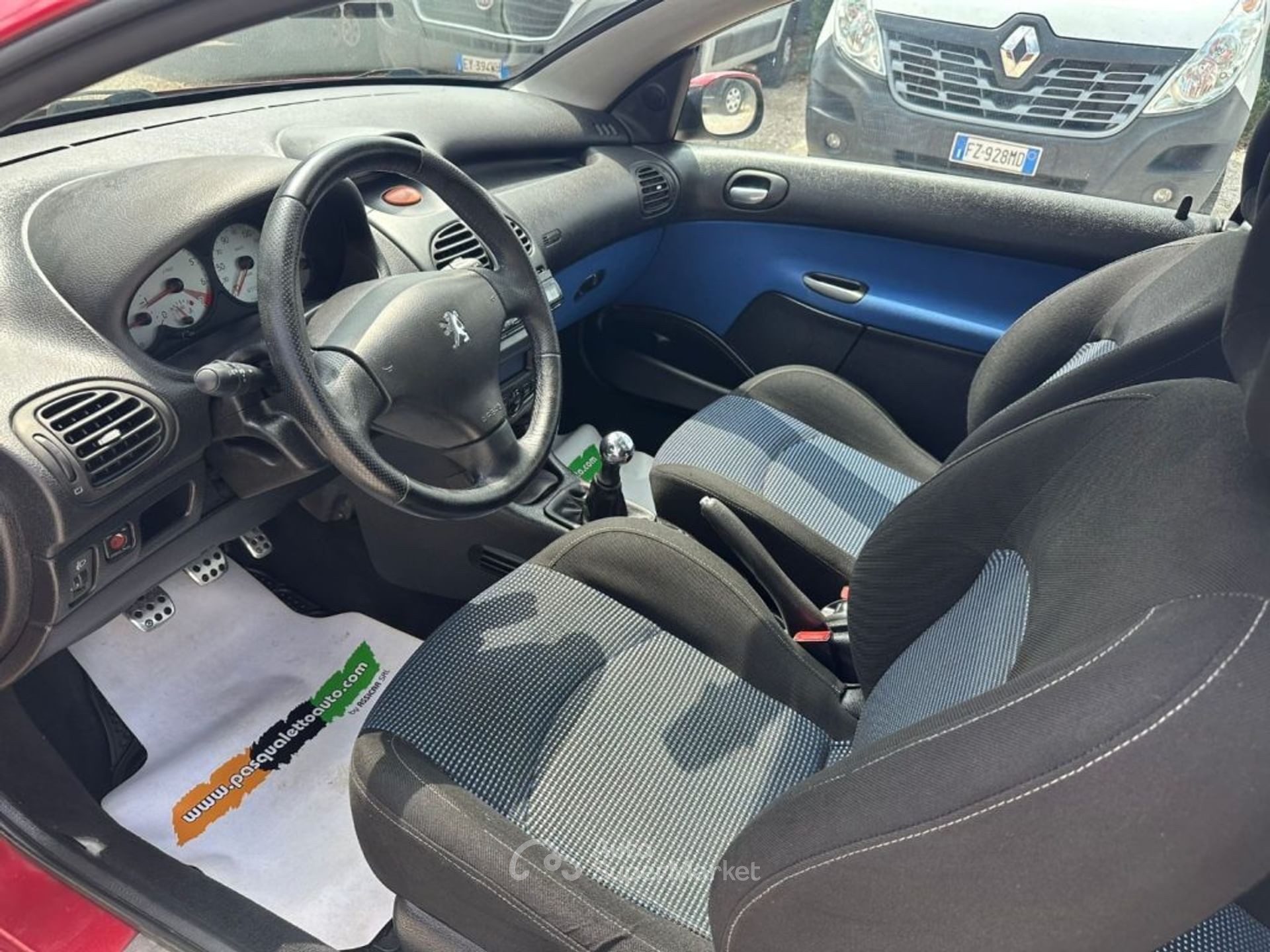 Peugeot 206