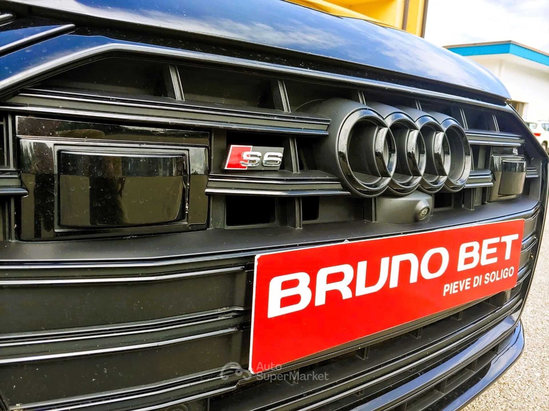 Audi S6