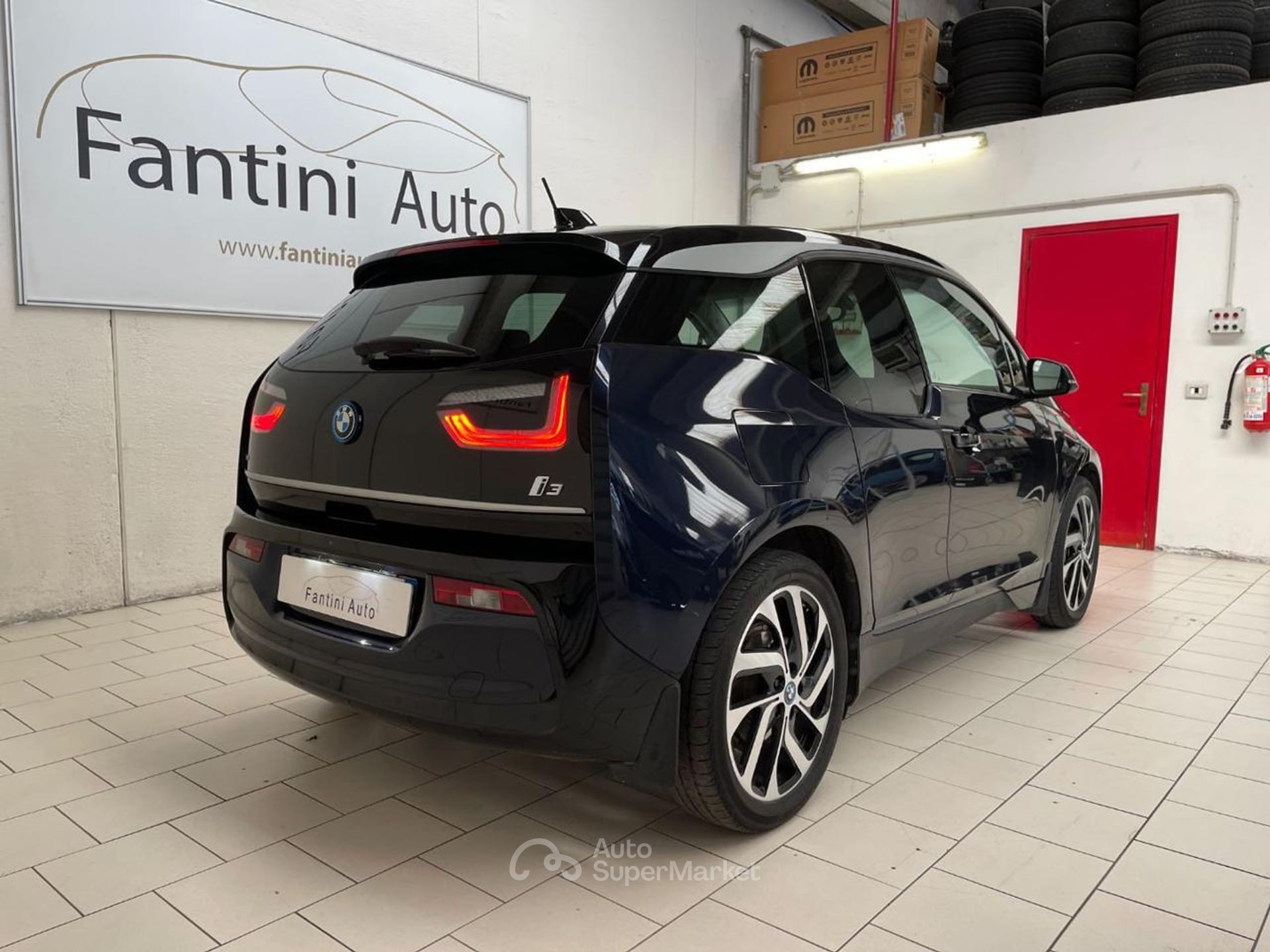 BMW i3