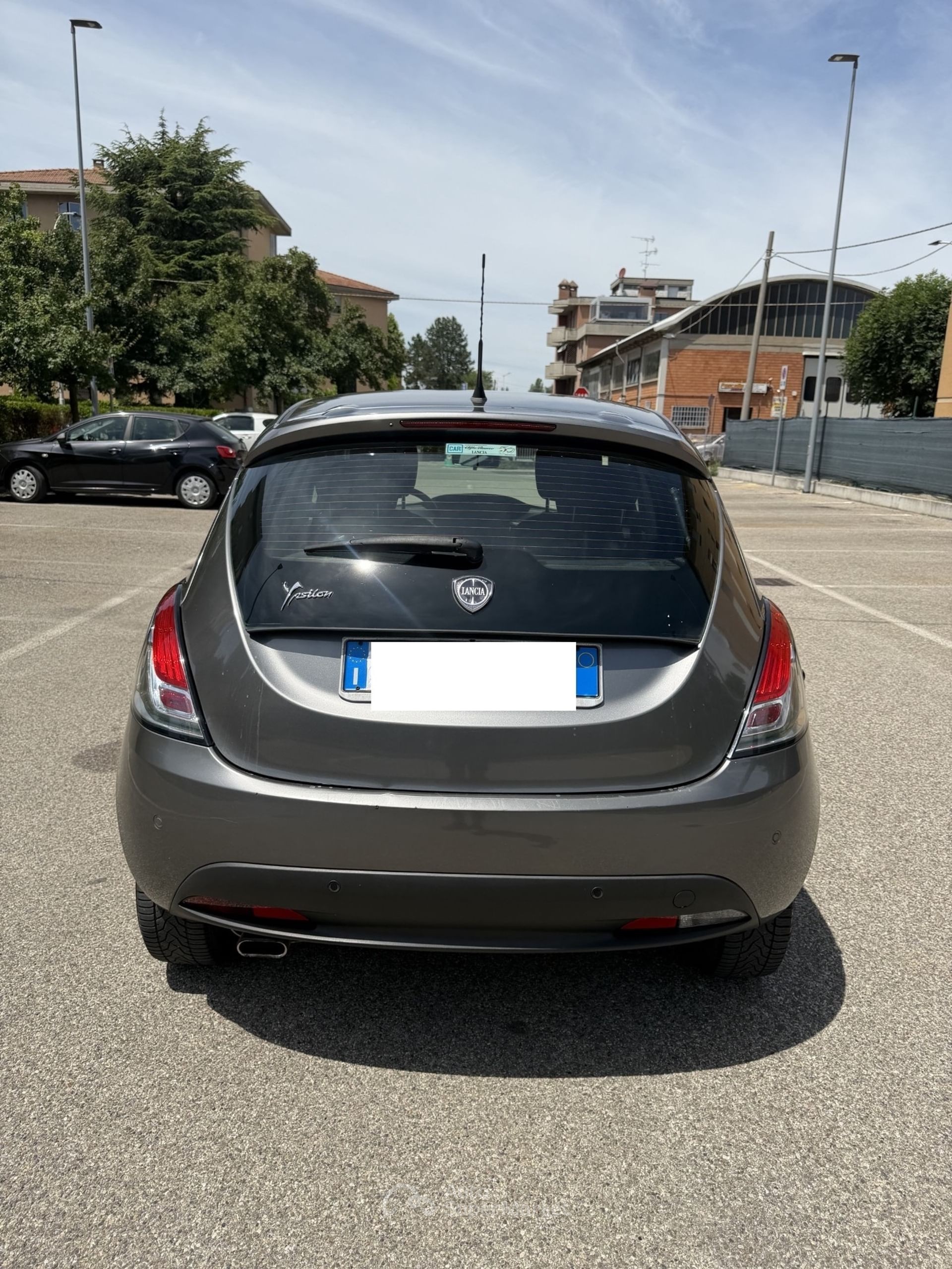 Lancia Ypsilon