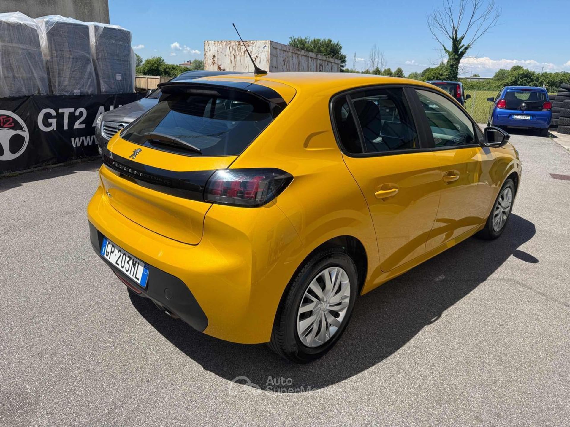 Peugeot 208
