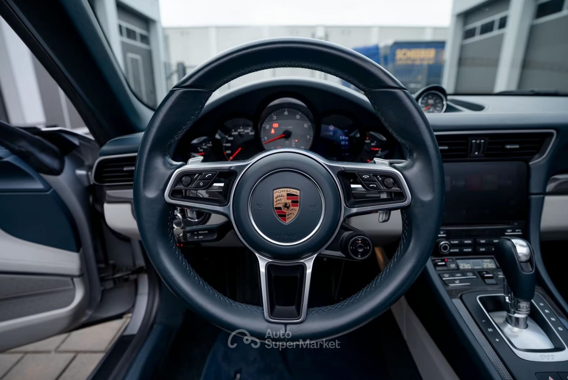 Porsche 911