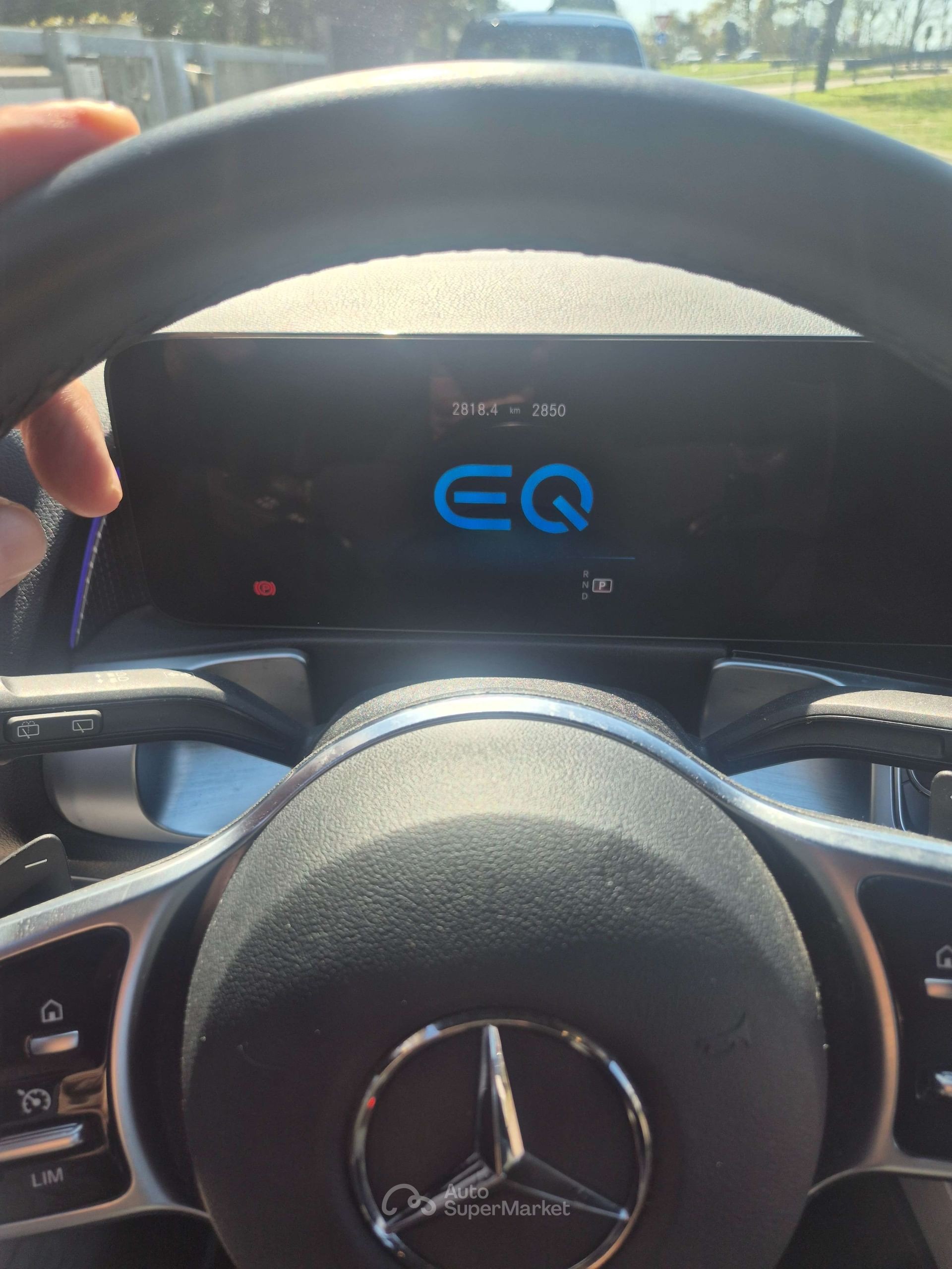 Mercedes-Benz EQB