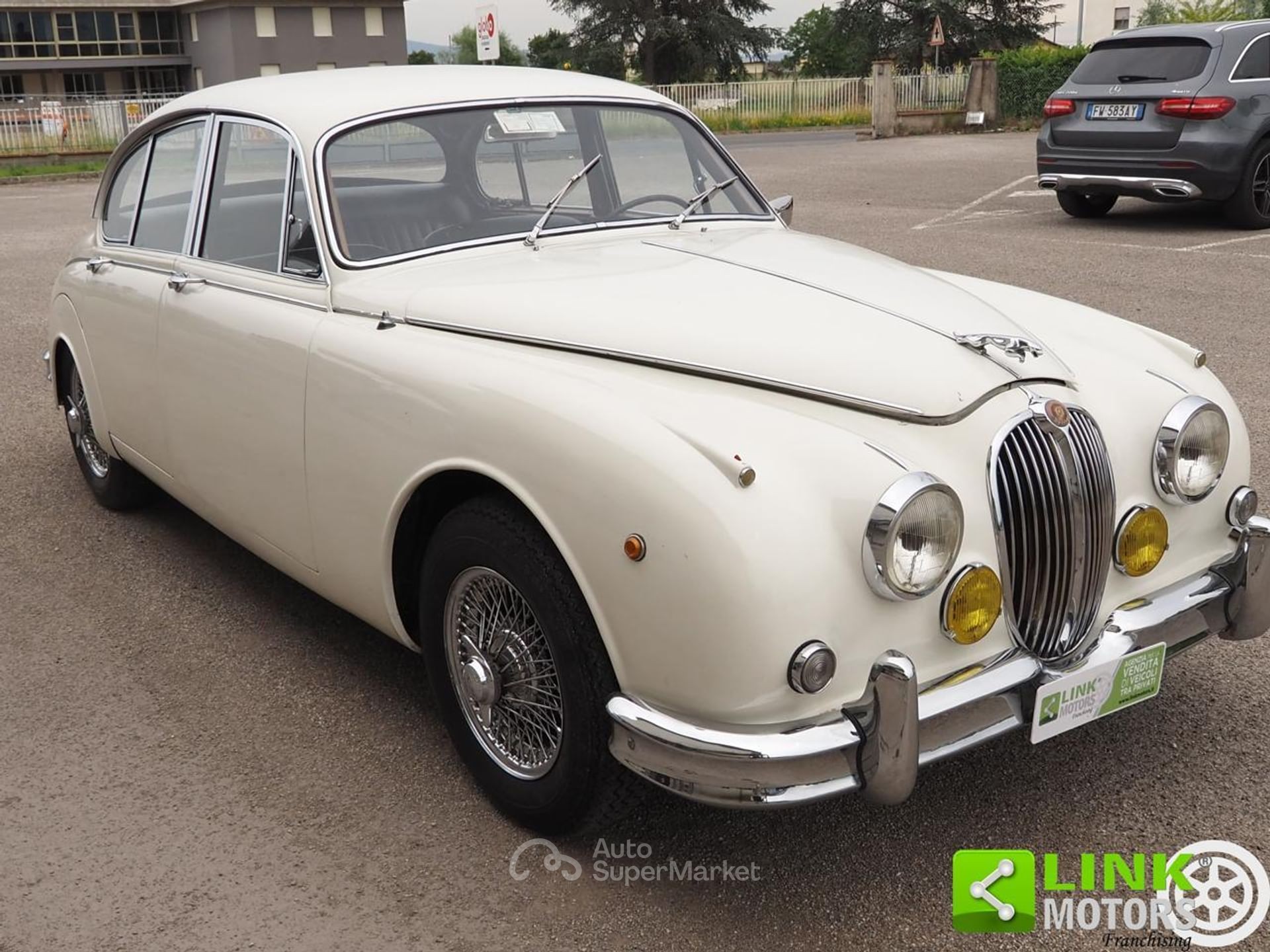 Jaguar MK4