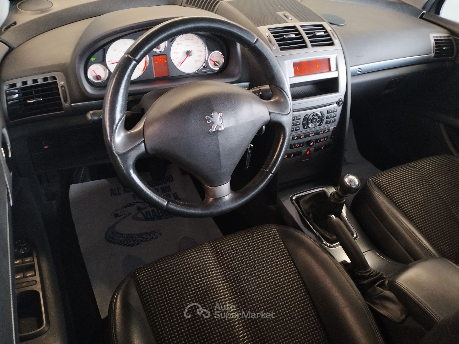 Peugeot 407