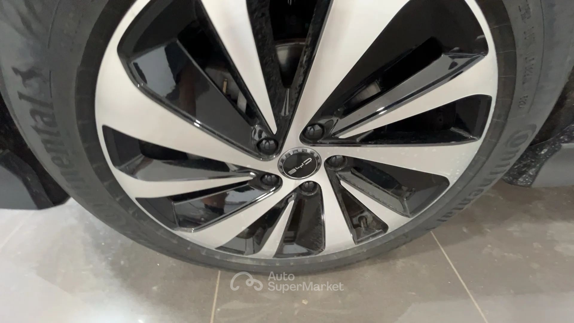 BYD Seal u