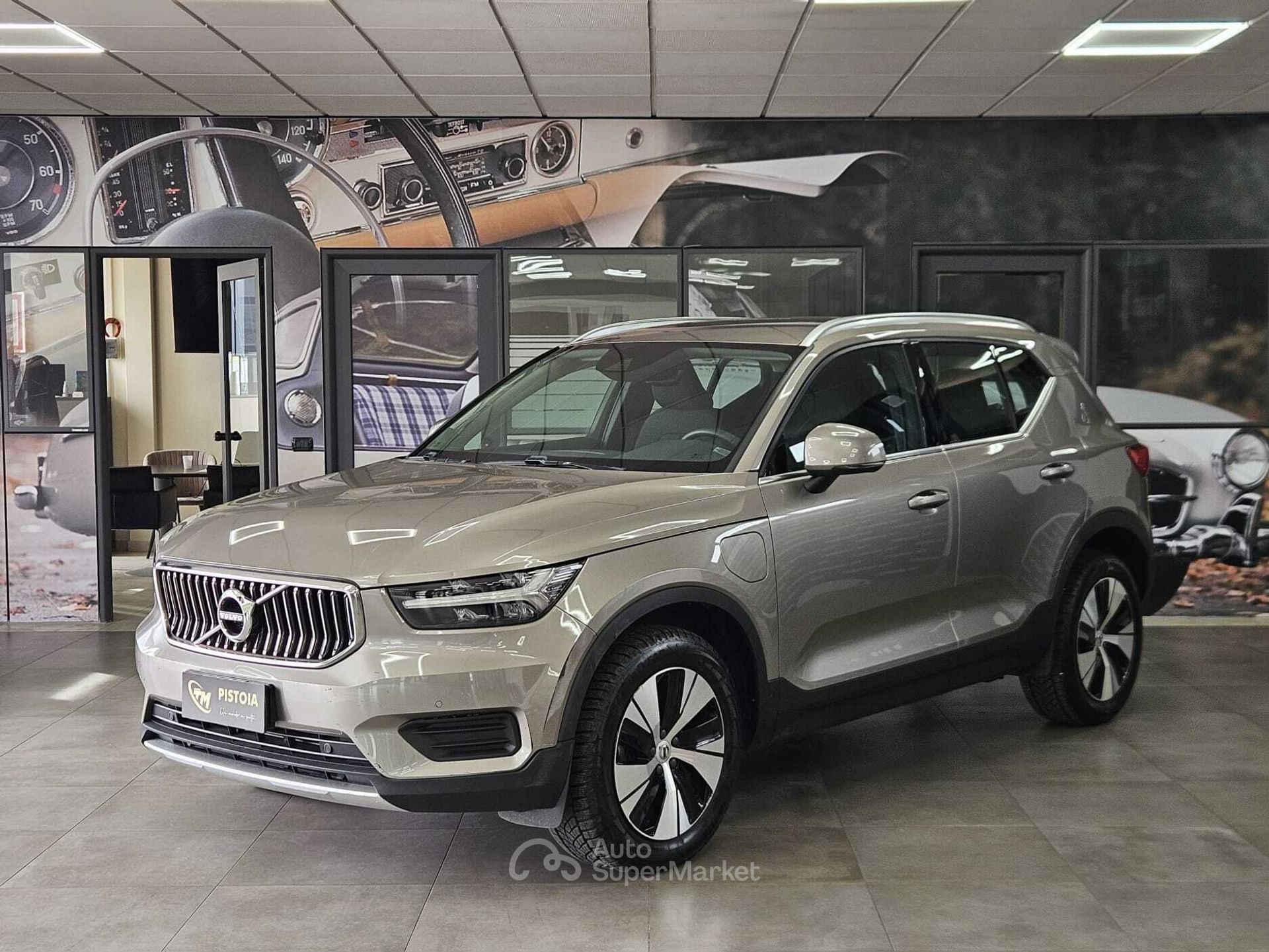 Volvo XC40