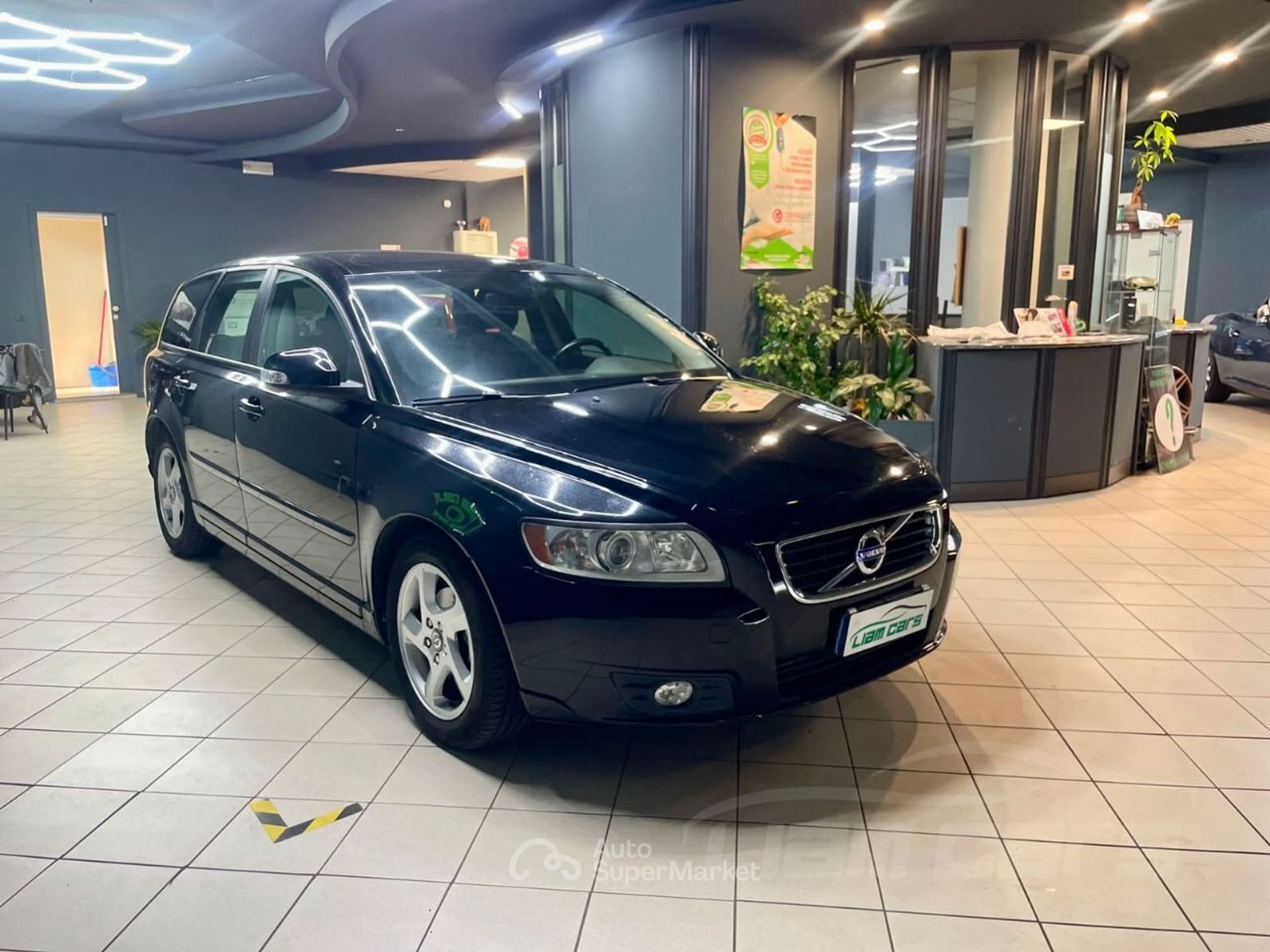 Volvo V50