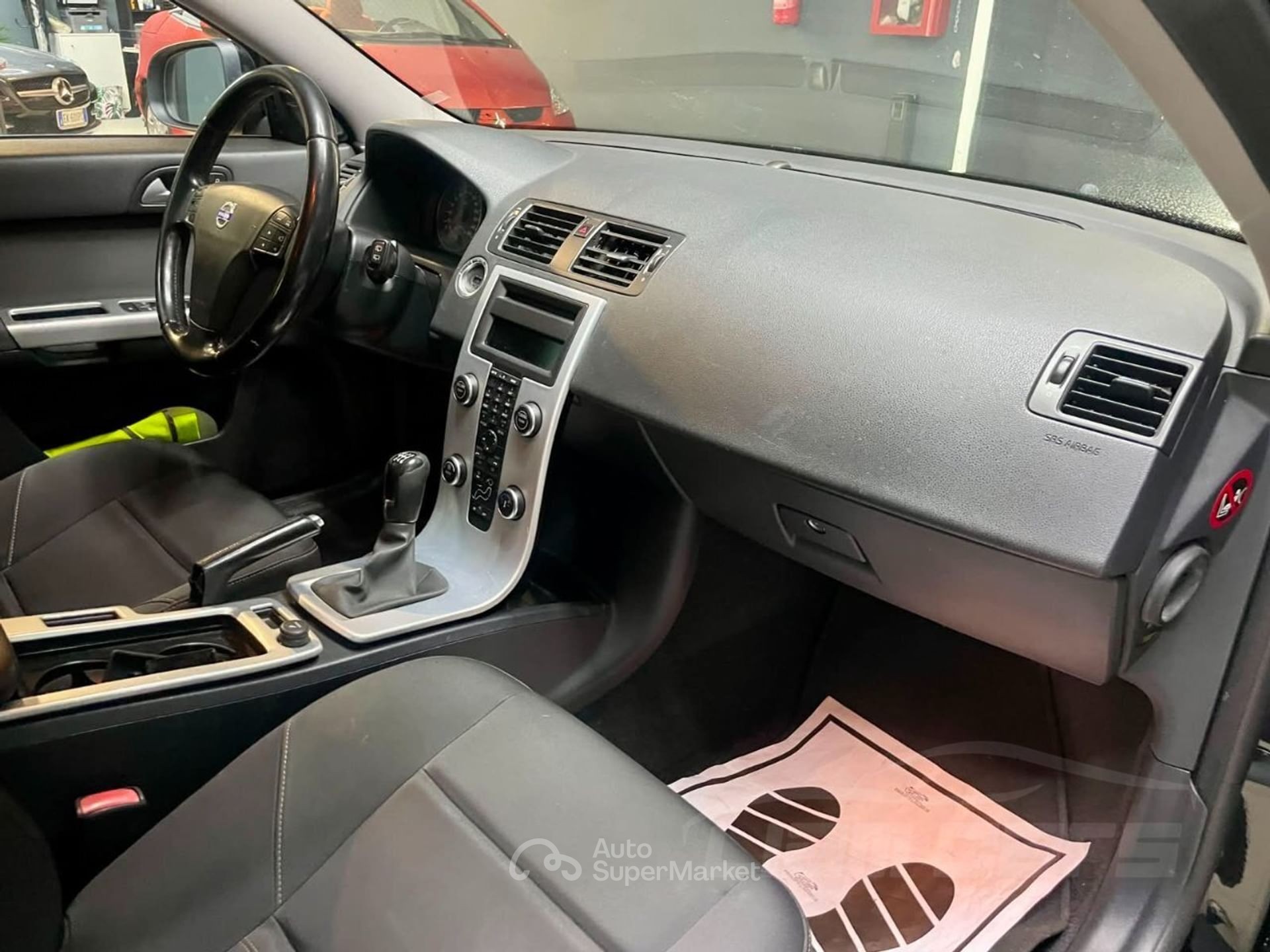 Volvo V50