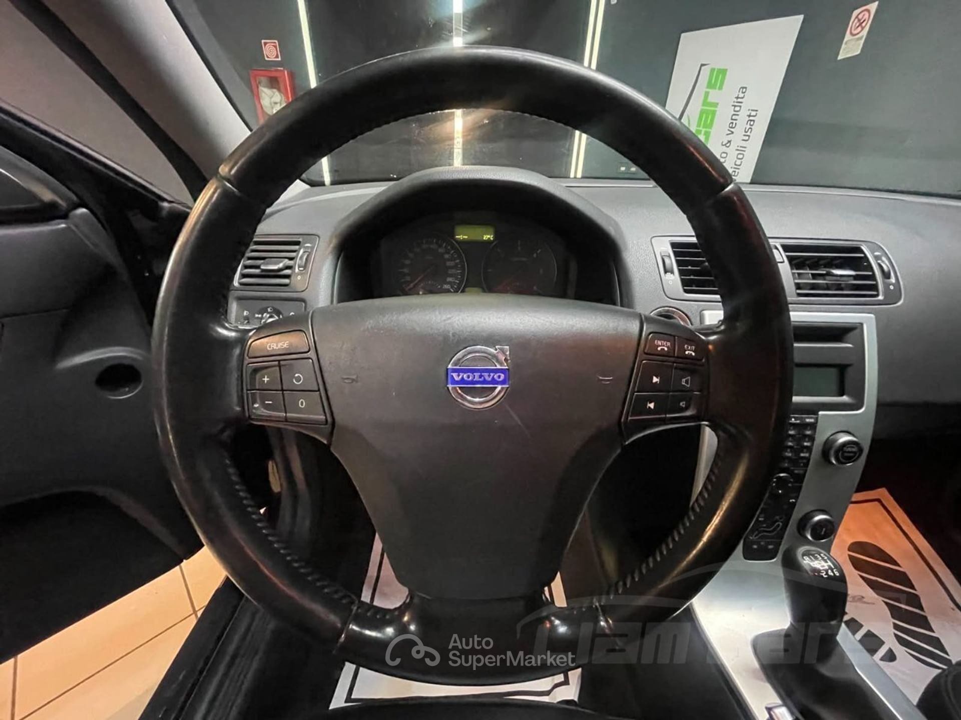 Volvo V50